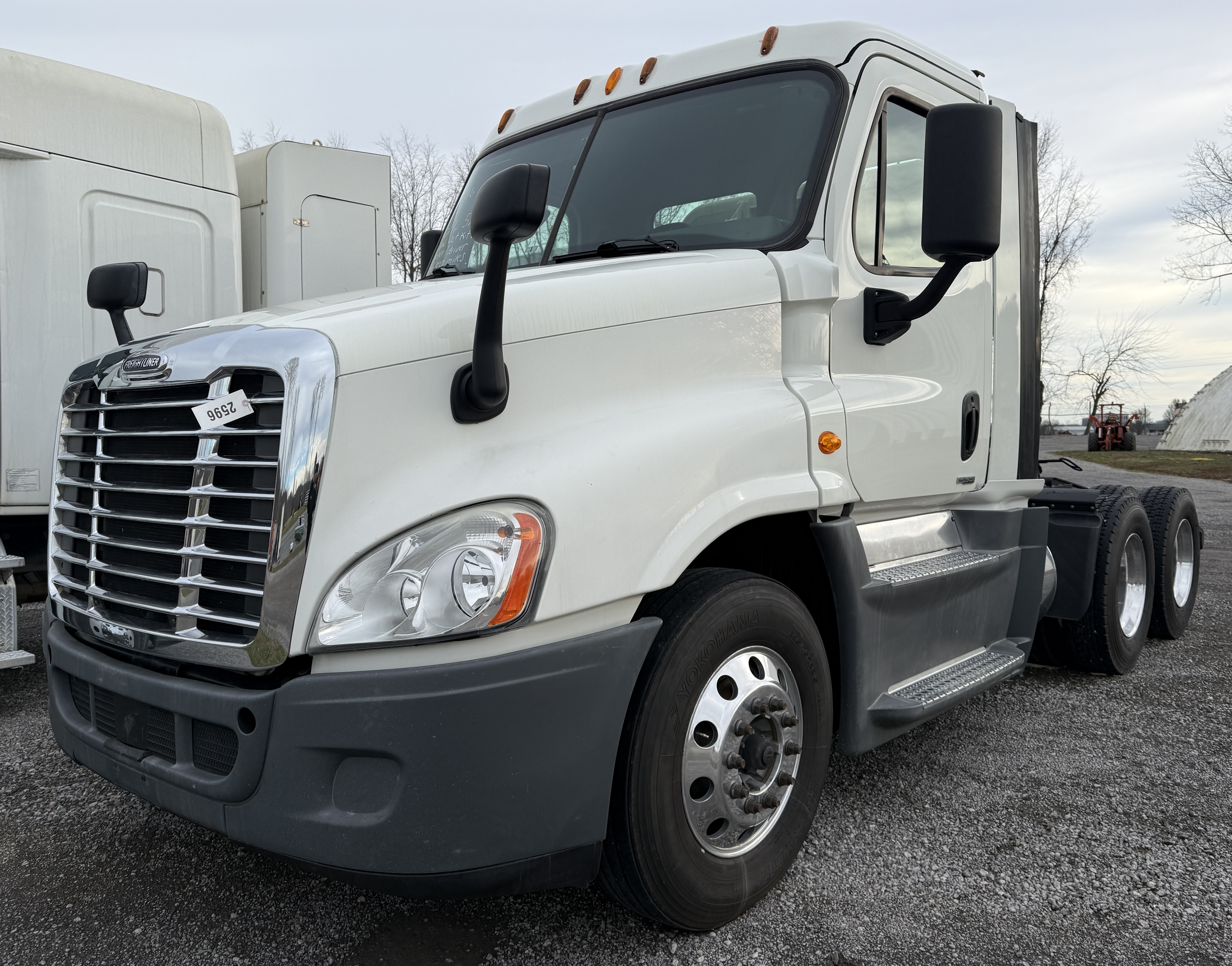 2017 FREIGHTLINER Cascadia 125 Evolution - Image 10