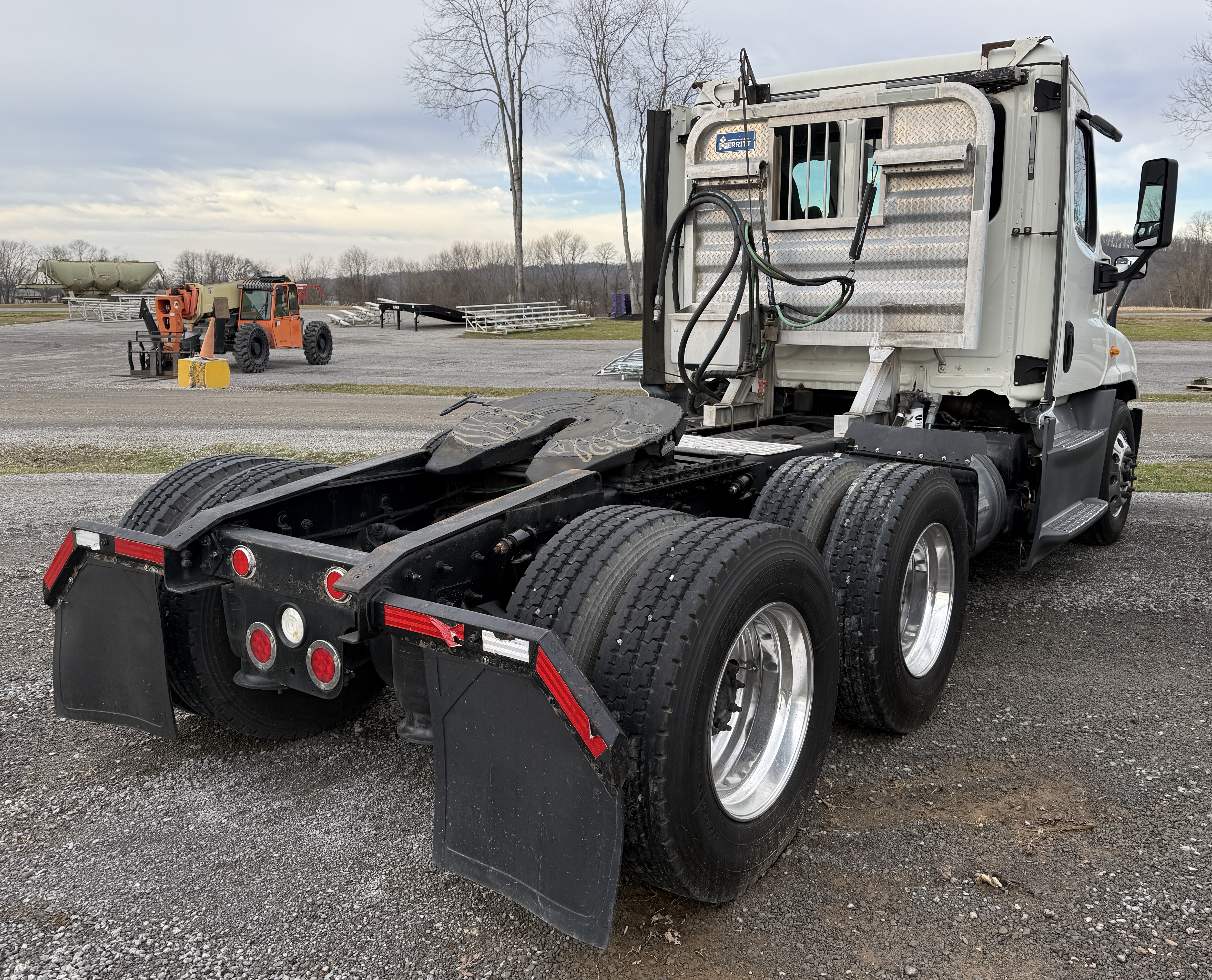 2017 FREIGHTLINER Cascadia 125 Evolution - Image 6