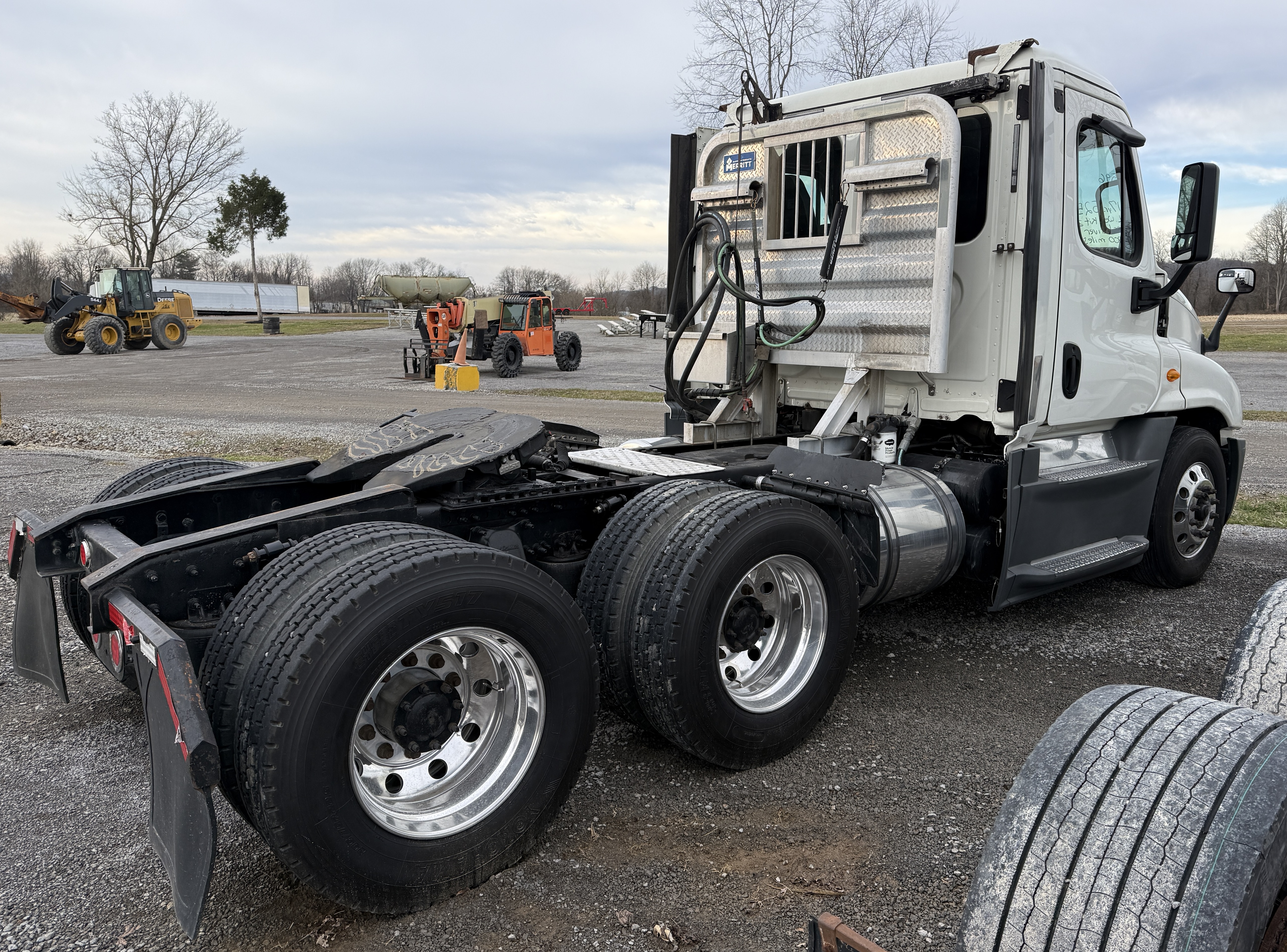 2017 FREIGHTLINER Cascadia 125 Evolution - Image 7