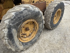 1988 CHAMPION 720A - Image 13