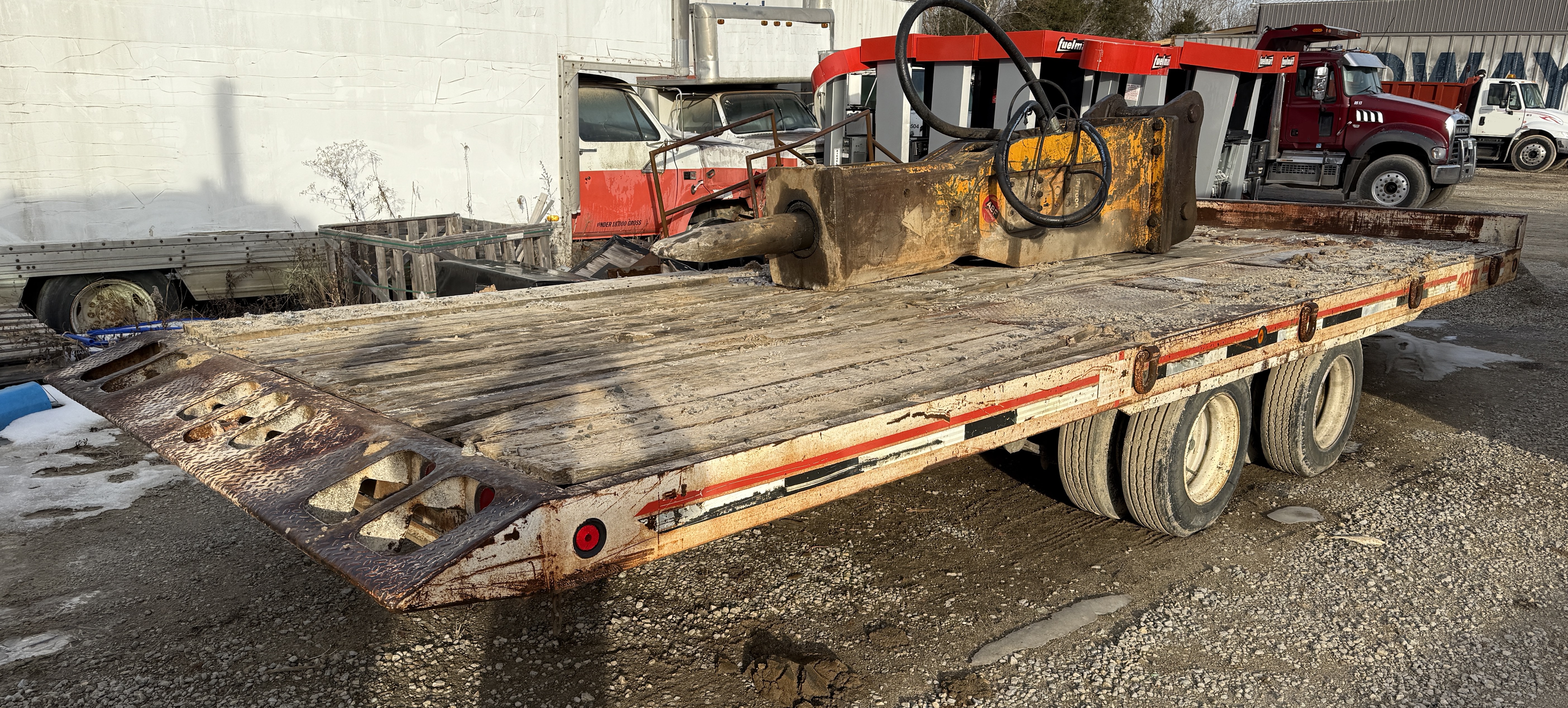 2005 INTERSTATE 40TDL - view 3 of 16