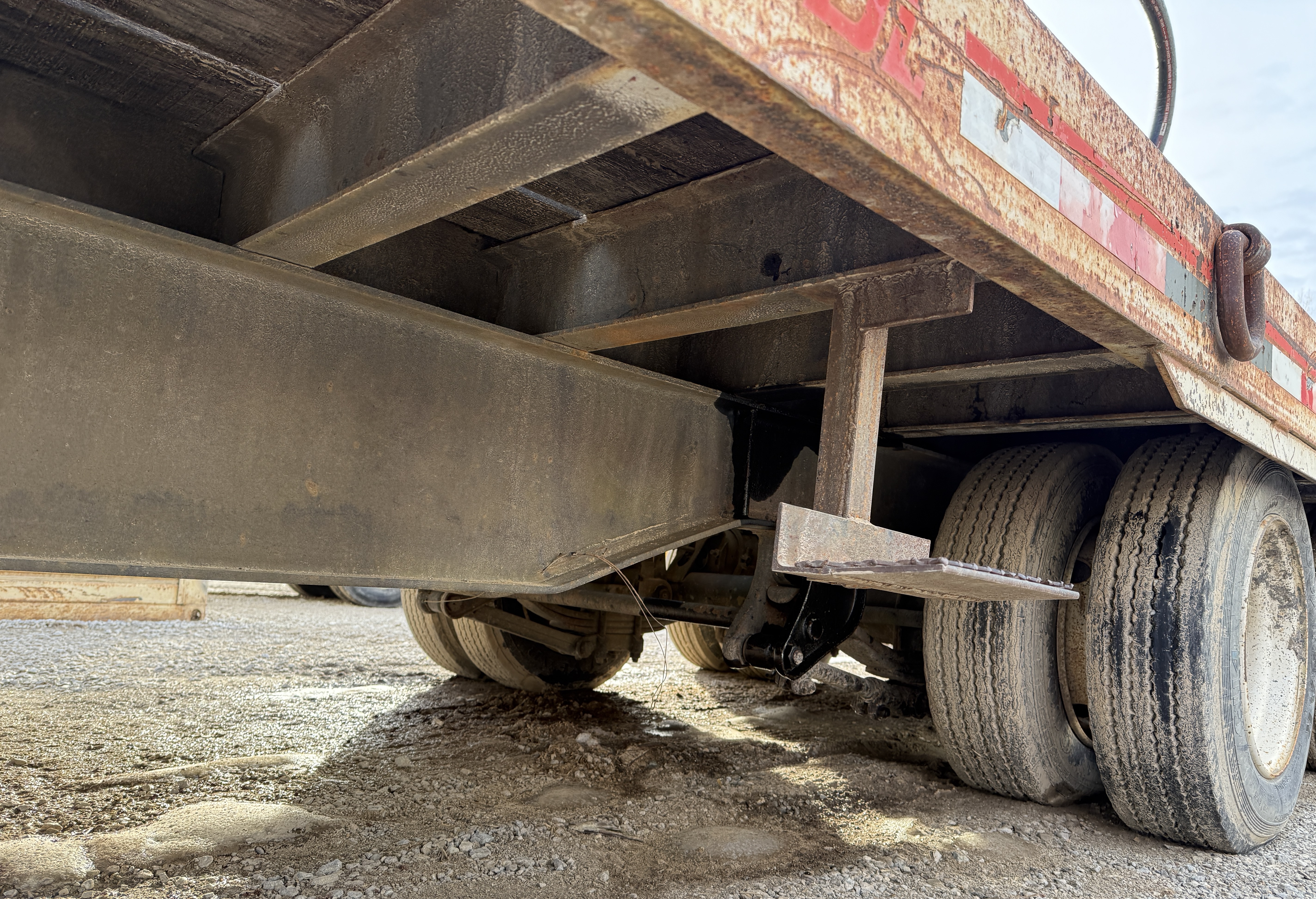 2005 INTERSTATE 40TDL - Image 14