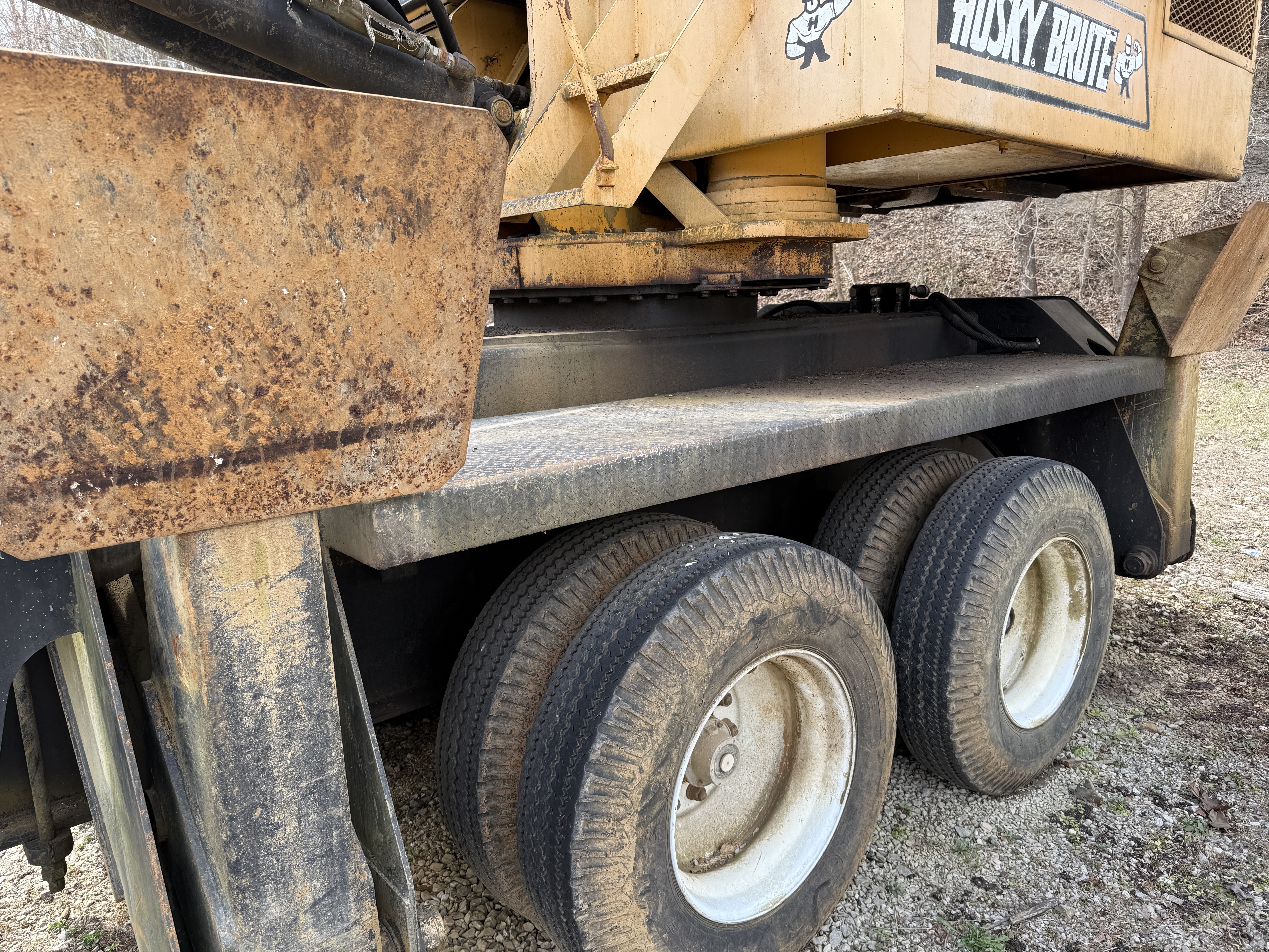 1999 PRECISION HUSKY XL235 - view 13 of 29