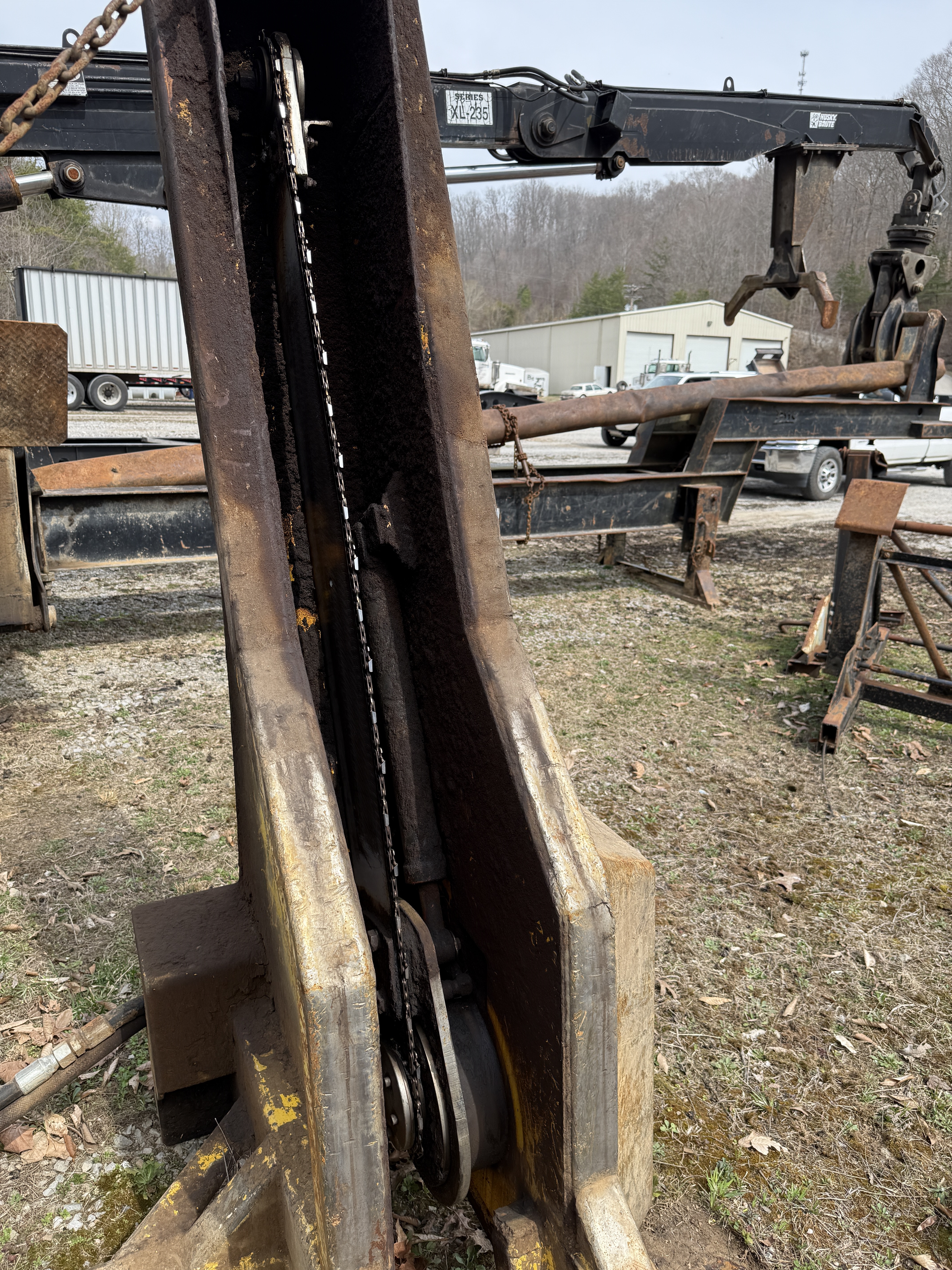 1999 PRECISION HUSKY XL235 - Image 27