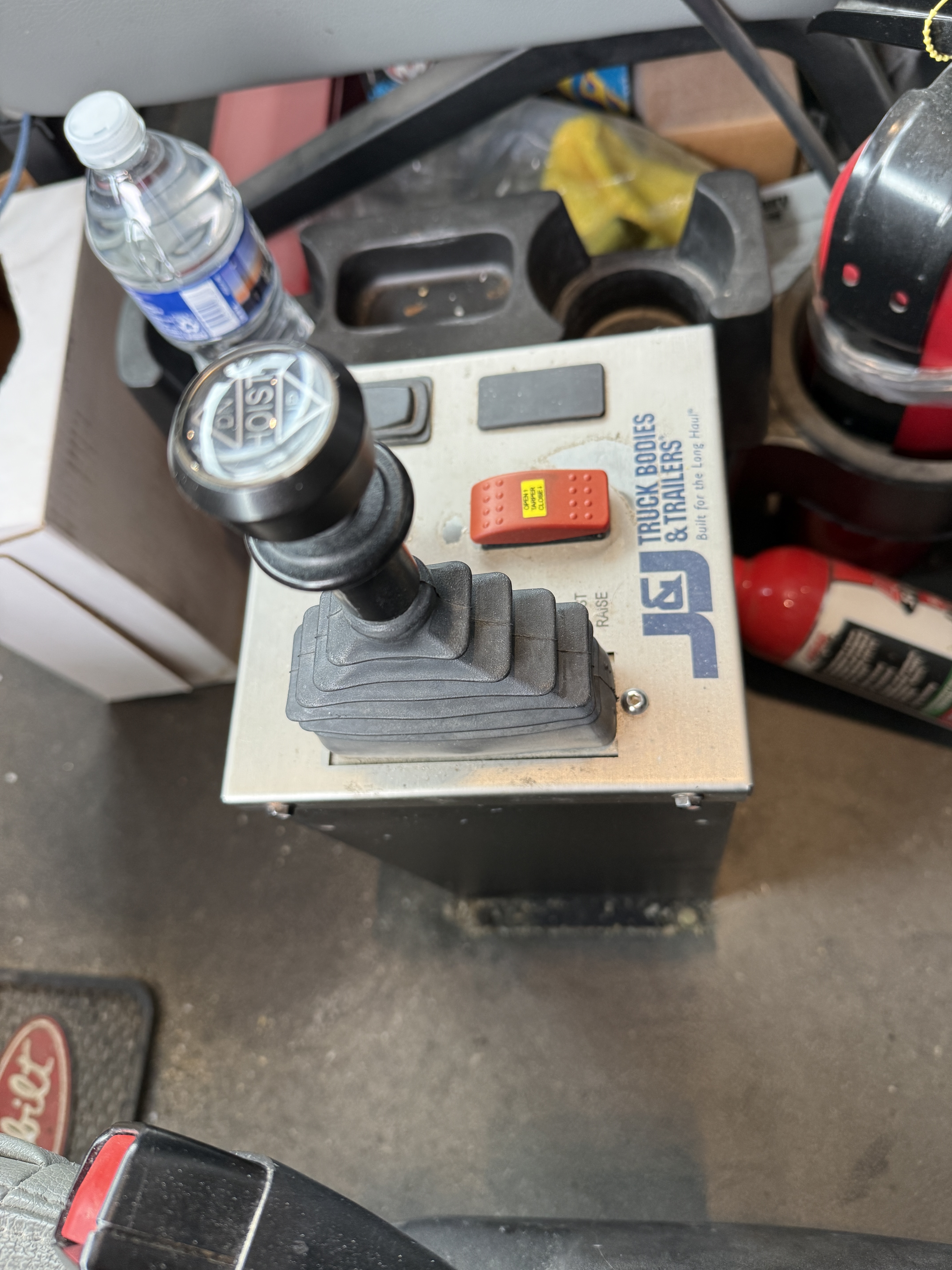 2023 PETERBILT 567 - Image 21