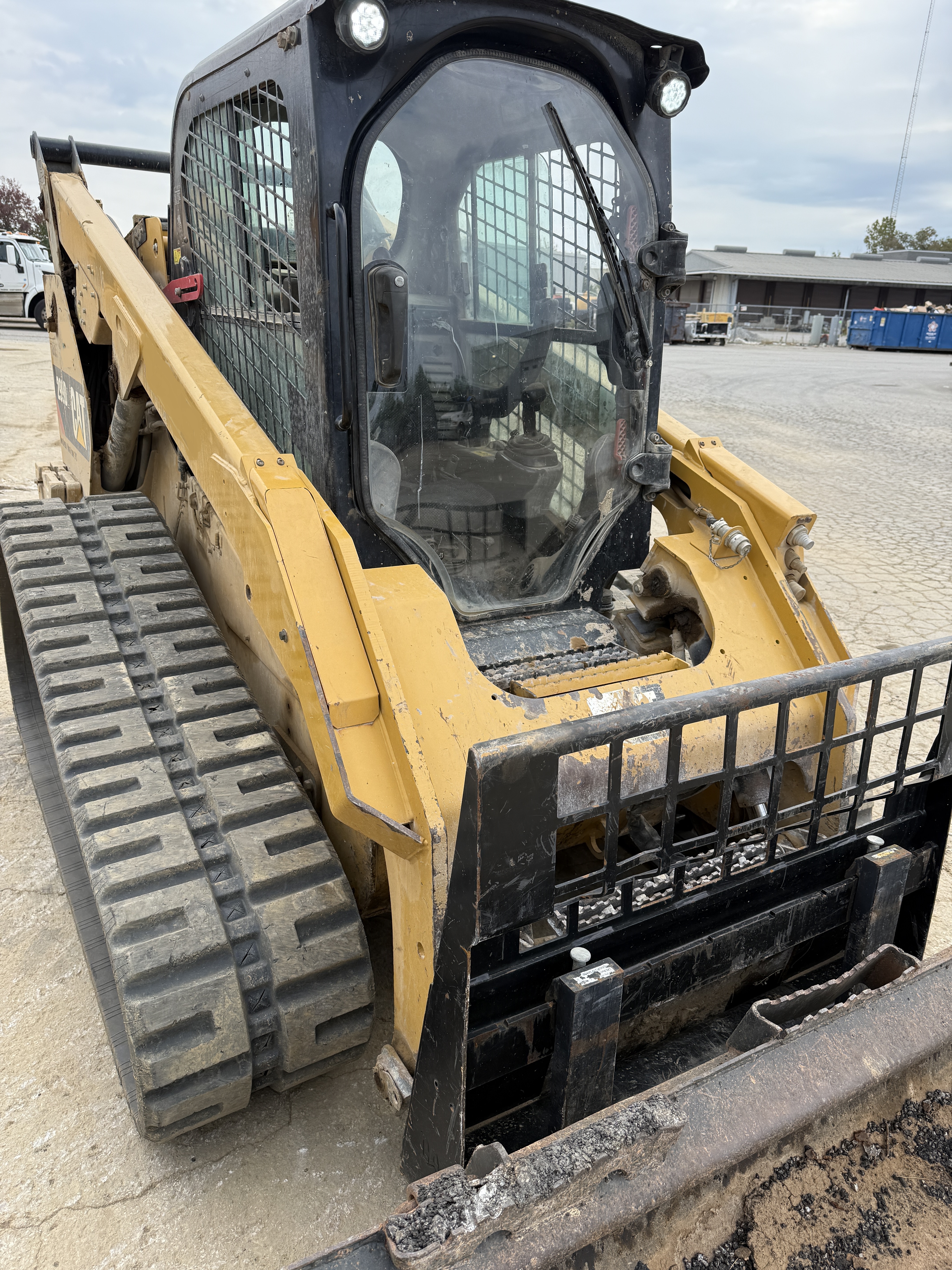 2018 CATERPILLAR 299D2 - view 9 of 23