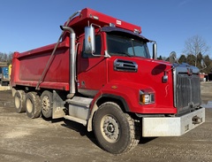2023 WESTERN STAR 4700 SB - Image 5