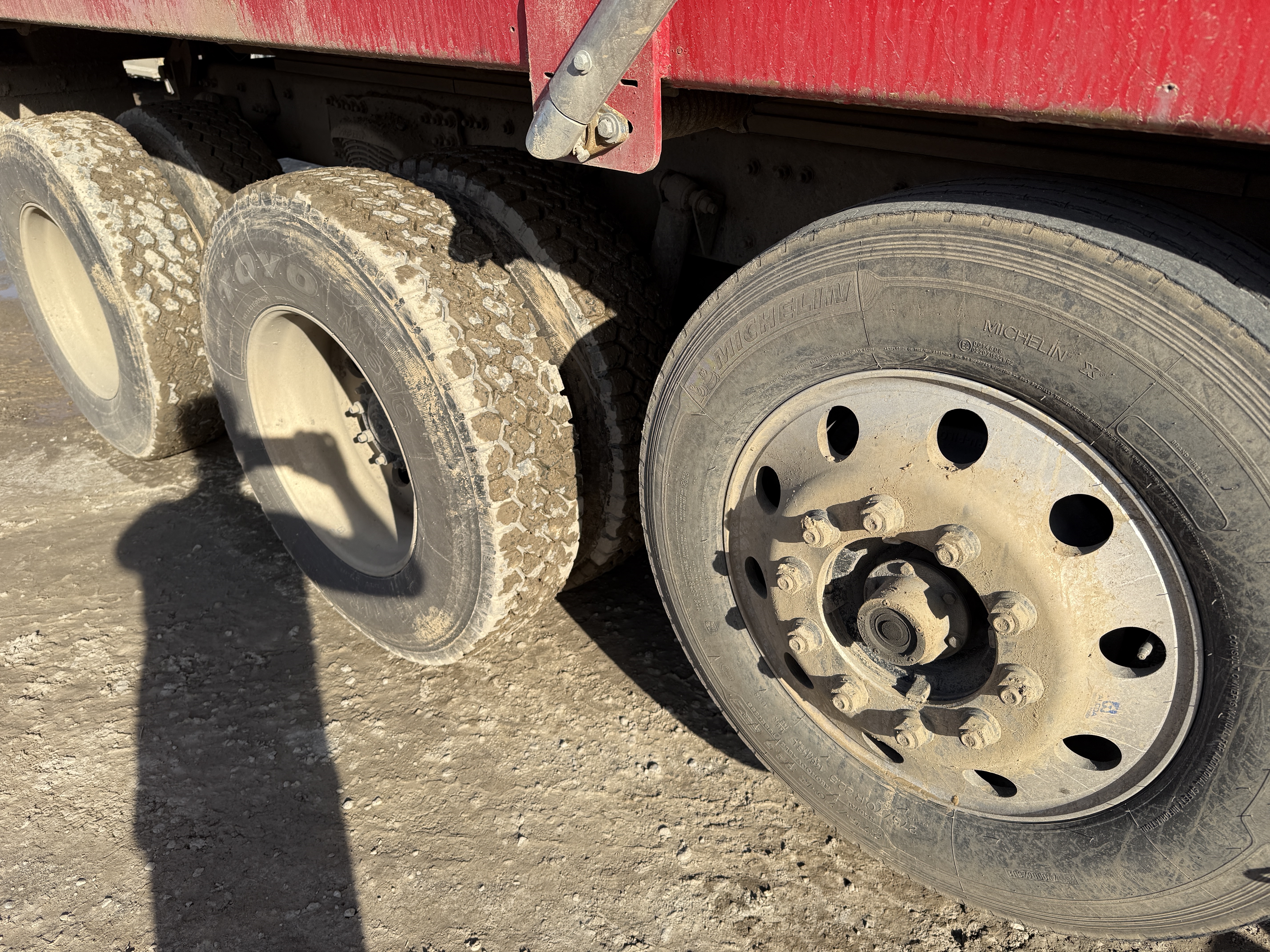 2023 WESTERN STAR 4700 SB - view 13 of 23