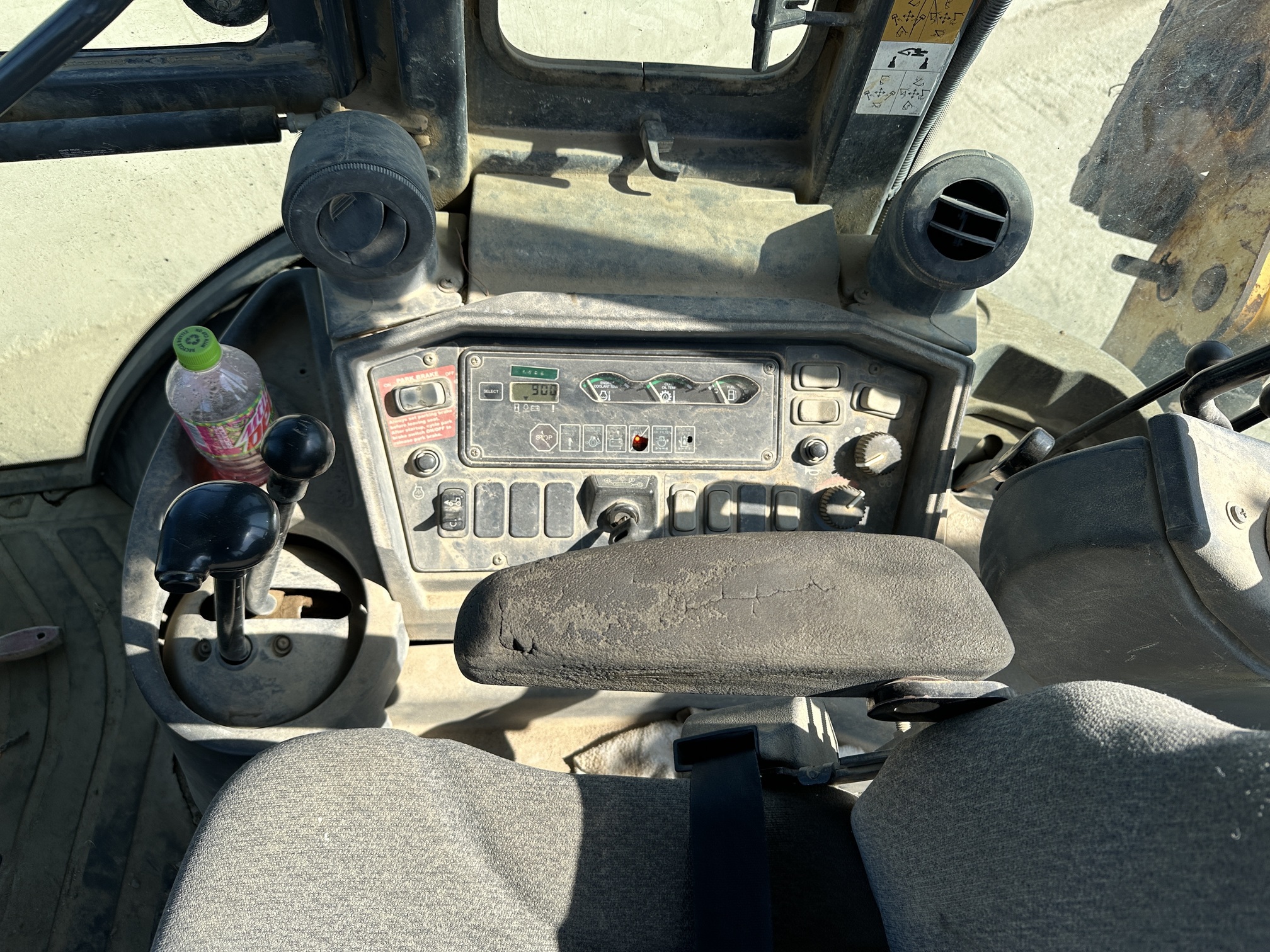 2004 DEERE 310SG - Image 7