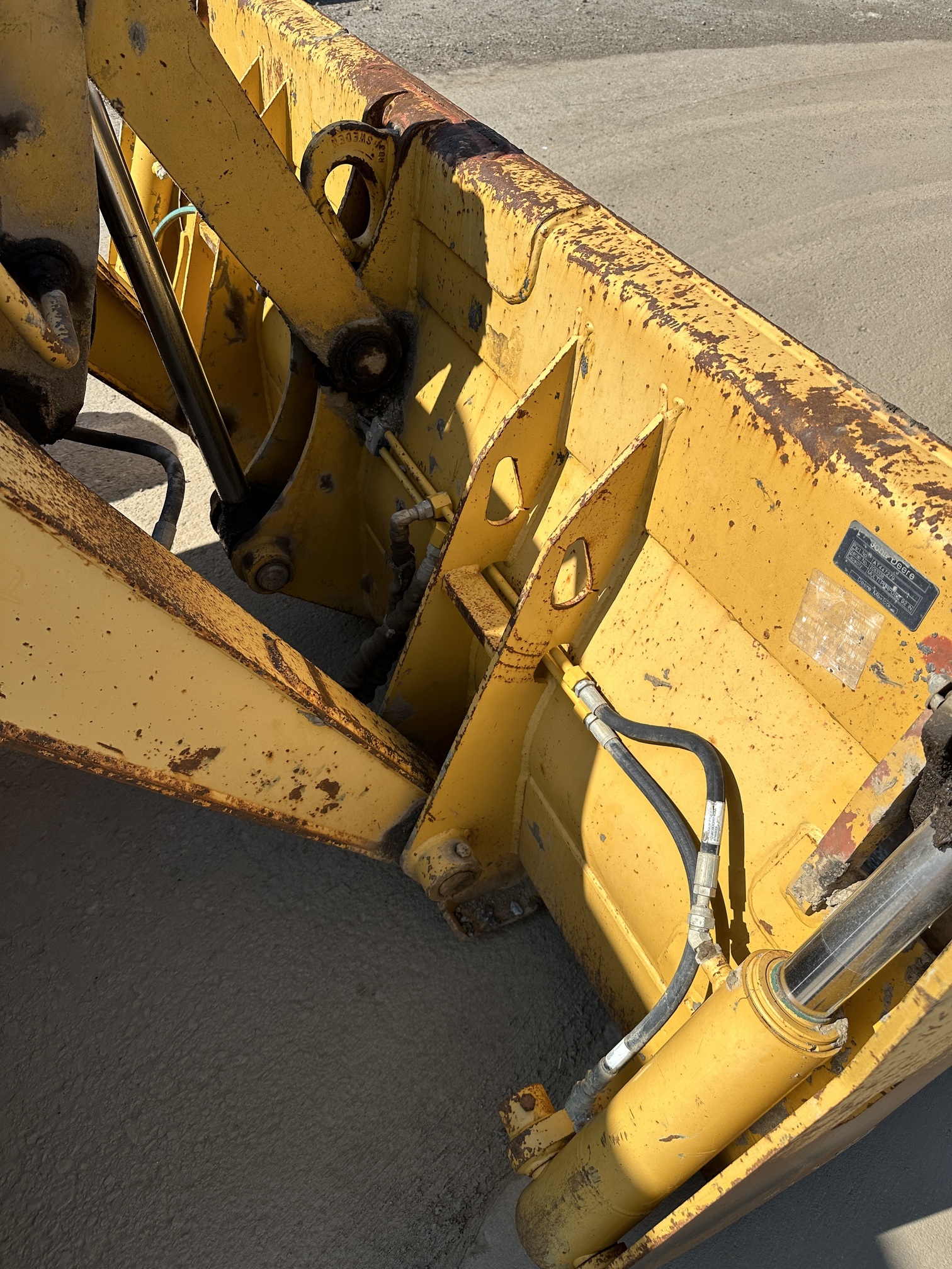 2004 DEERE 310SG - Image 20