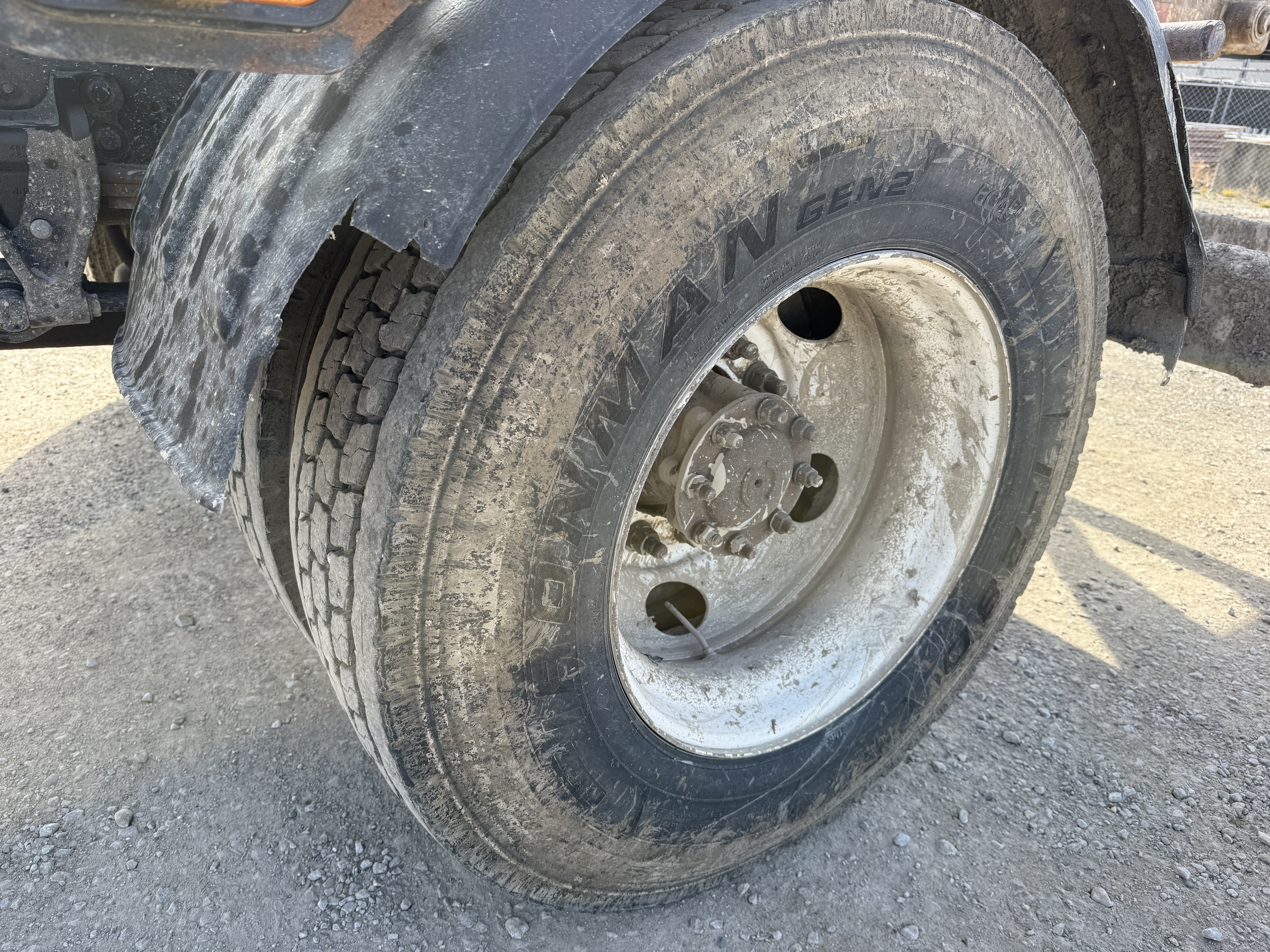 2019 HINO 338 - Image 27