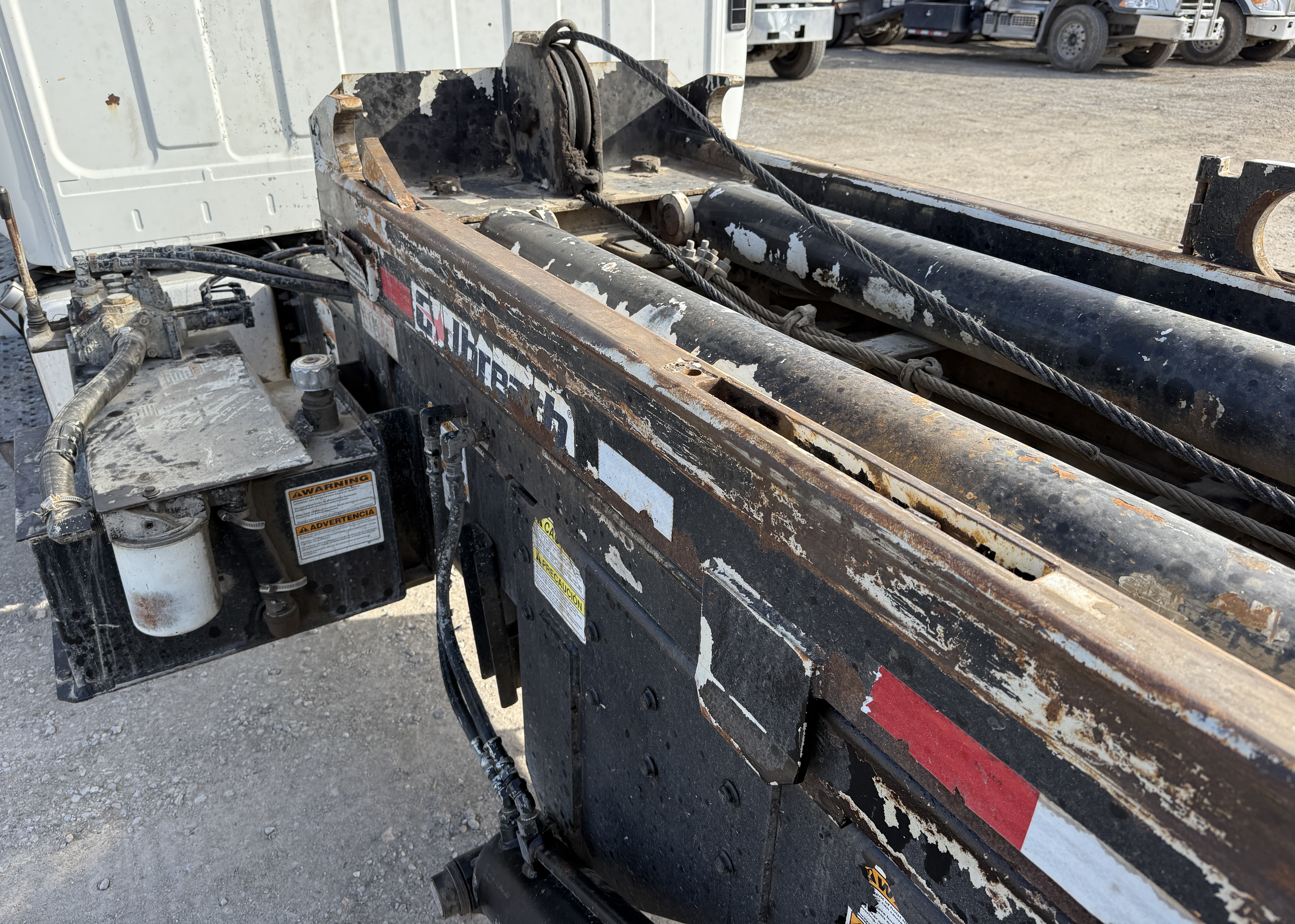 2019 HINO 338 - view 16 of 36