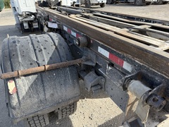 2019 HINO 338 - Image 17