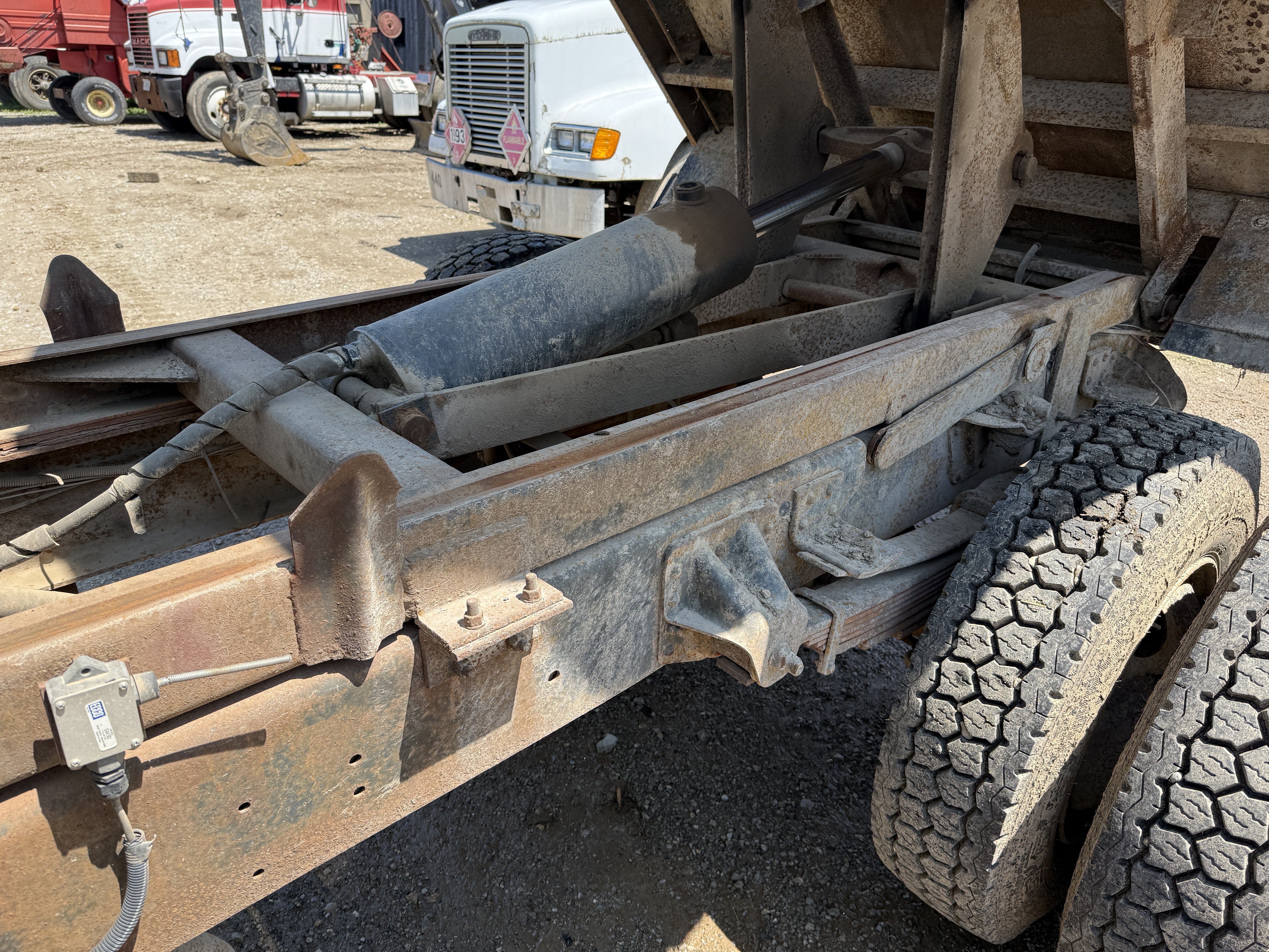 1992 CHEVROLET C6500 Kodiak - Image 27