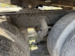 2007 VOLVO VNM64T200 - Image 14