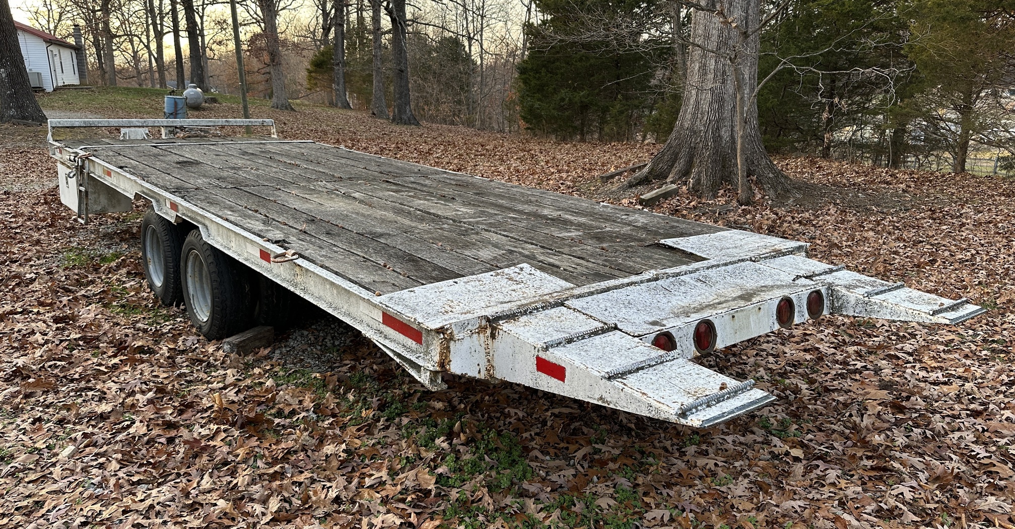 1991 RATLIFF WELDING 12 Ton Tiltback