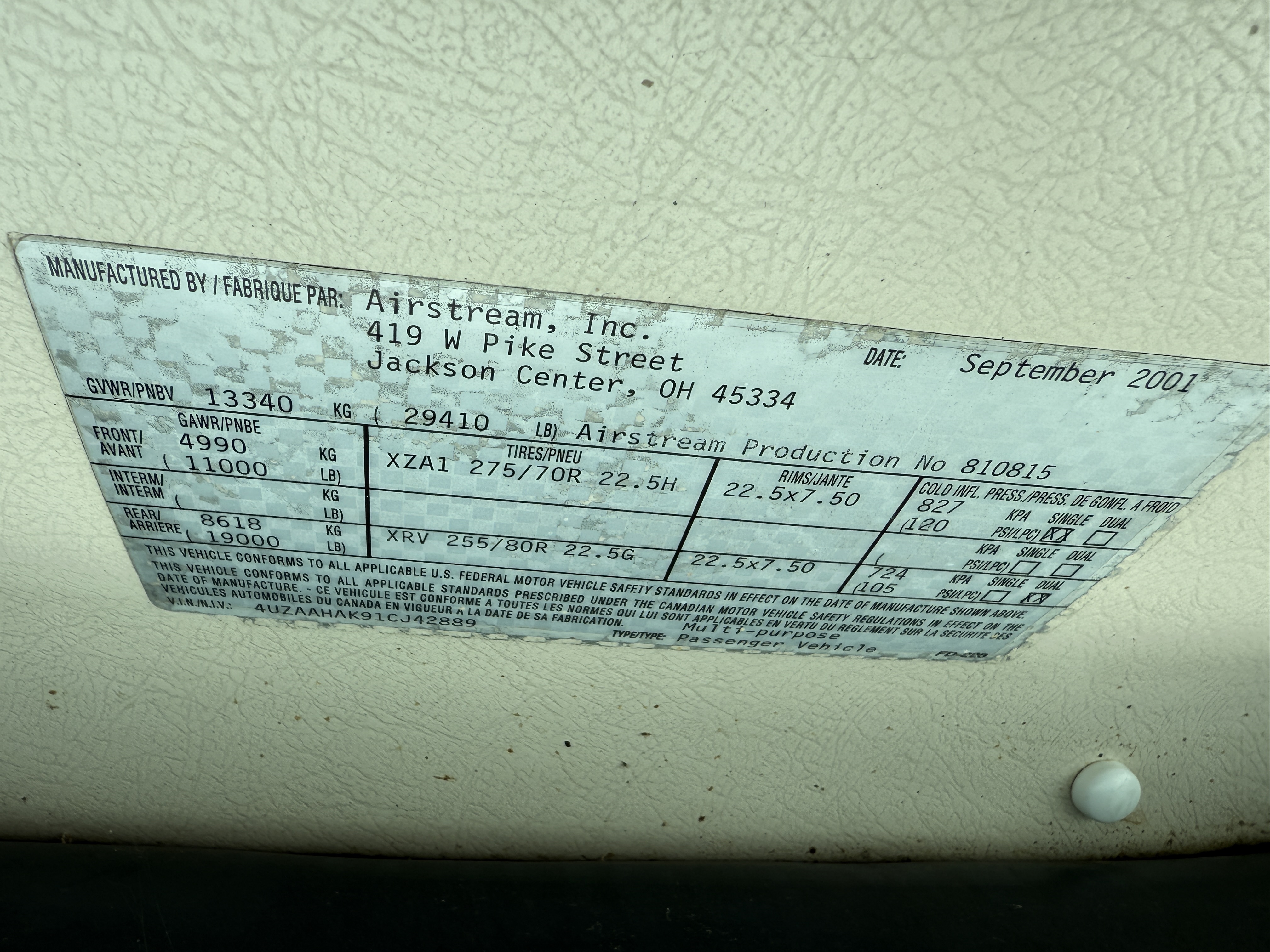 2002 AIRSTREAM Land Yacht XL396 - Image 39