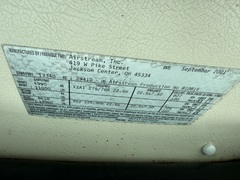 2002 AIRSTREAM Land Yacht XL396 - Image 39