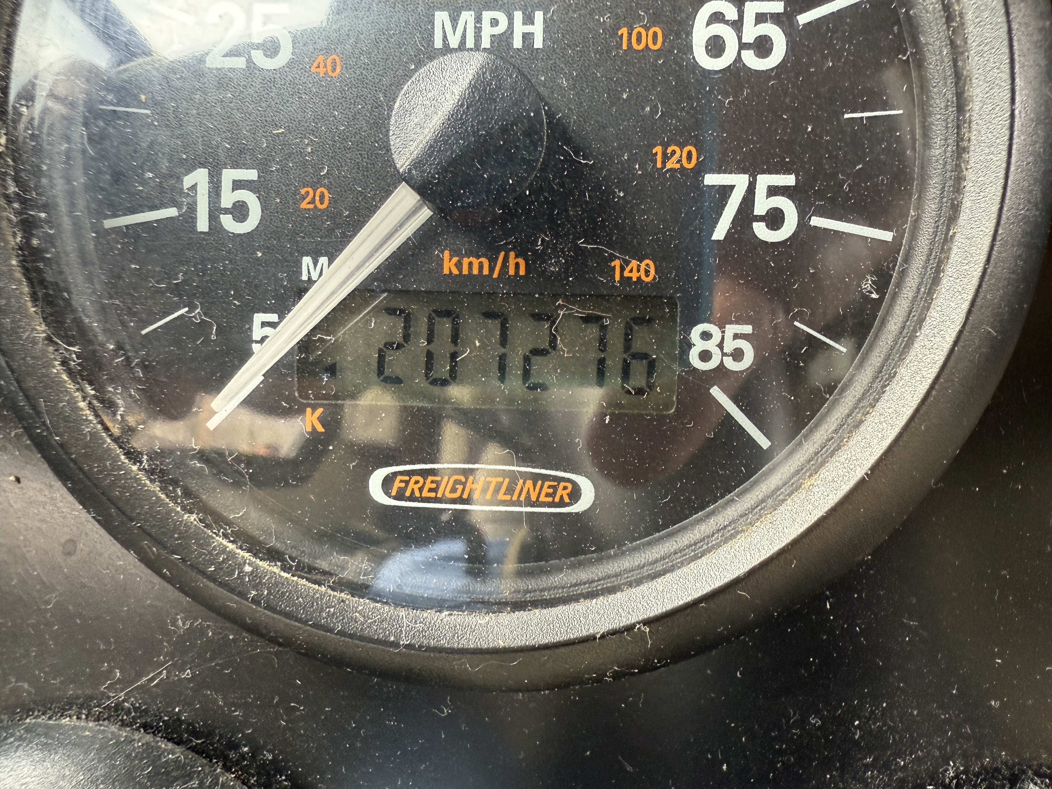 2002 AIRSTREAM Land Yacht XL396 - Image 11