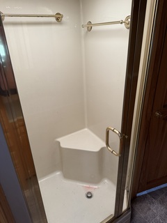 2002 AIRSTREAM Land Yacht XL396 - Image 24