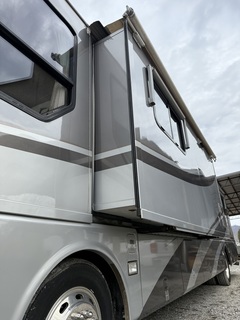 2002 AIRSTREAM Land Yacht XL396 - Image 29