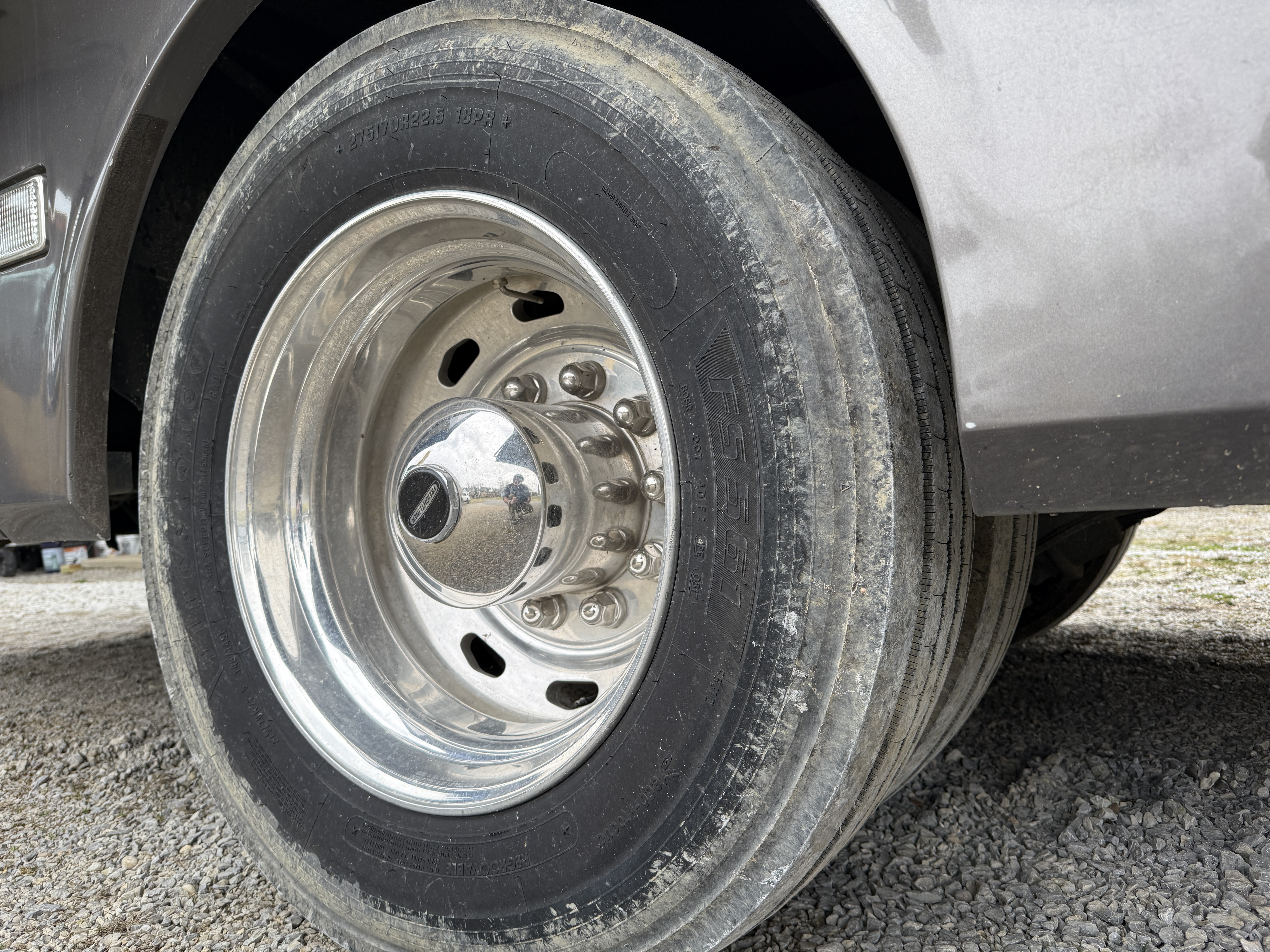 2002 AIRSTREAM Land Yacht XL396 - Image 34