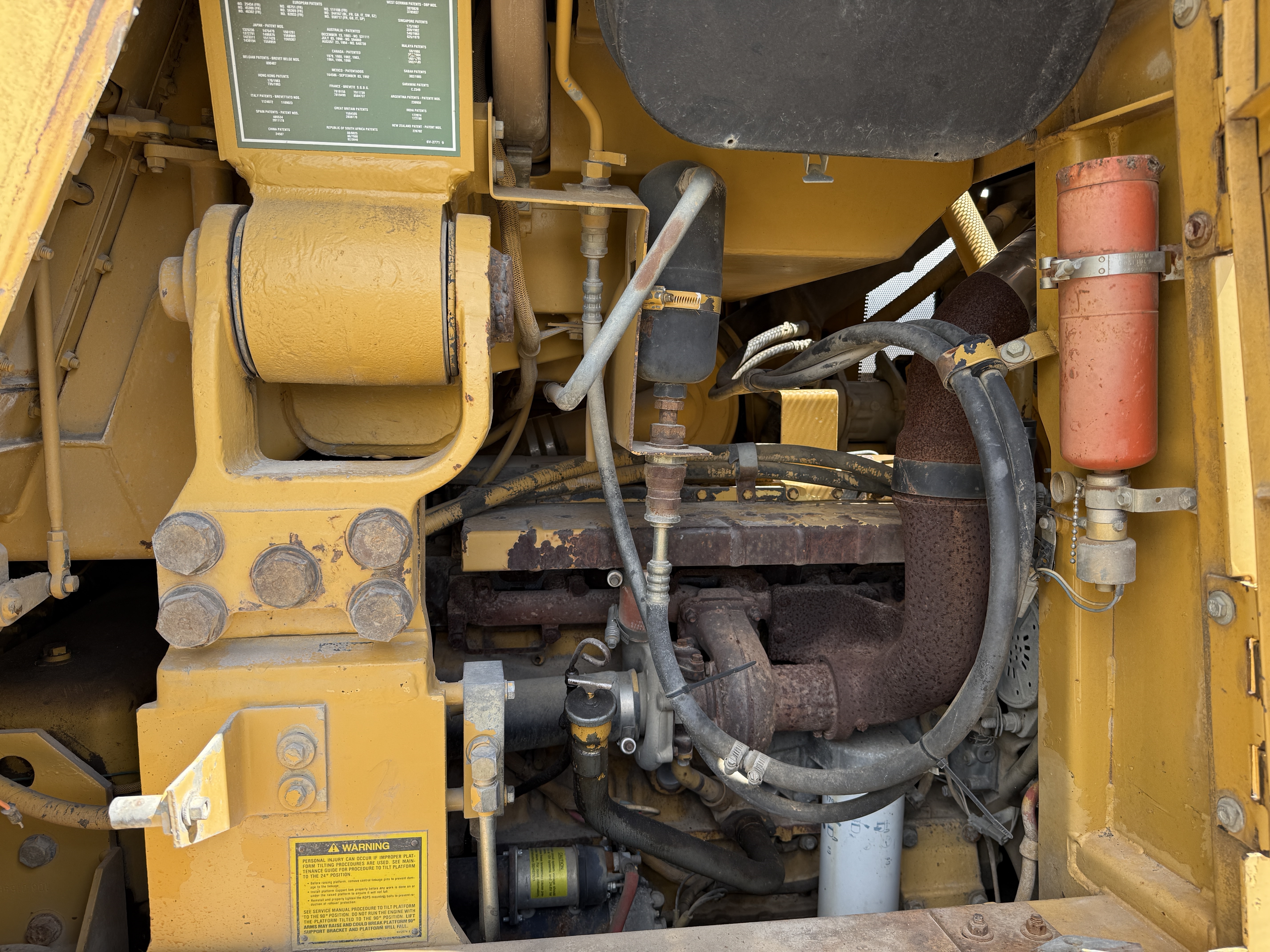 1996 CATERPILLAR 963B - Image 28
