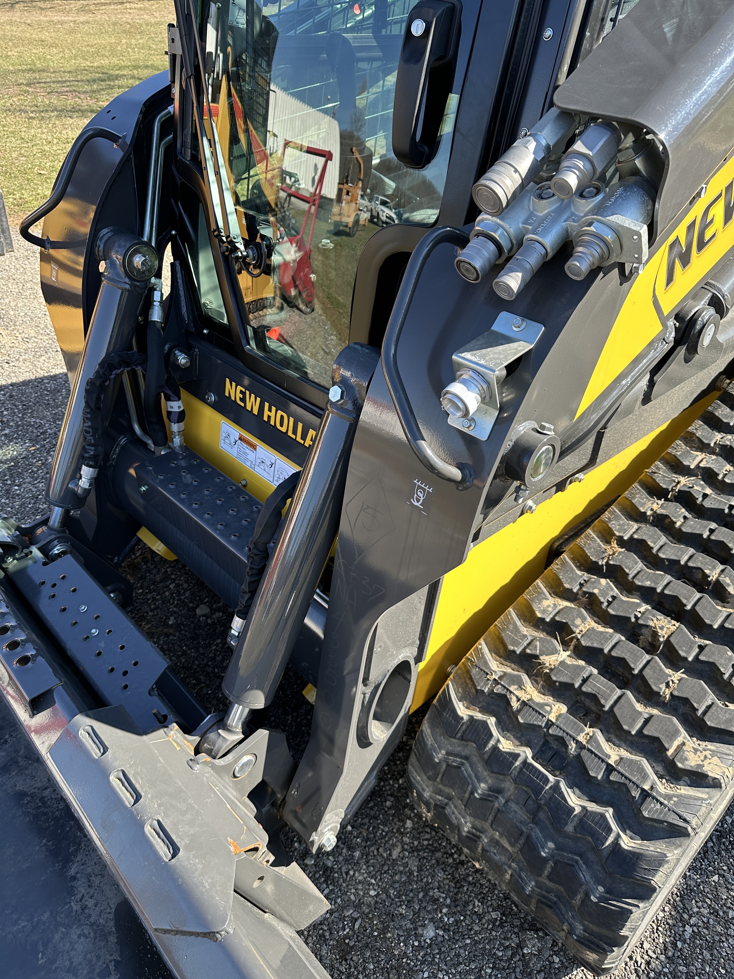 2023 NEW HOLLAND C337 - view 11 of 12