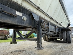 2002 RED RIVER LB334 - Image 11