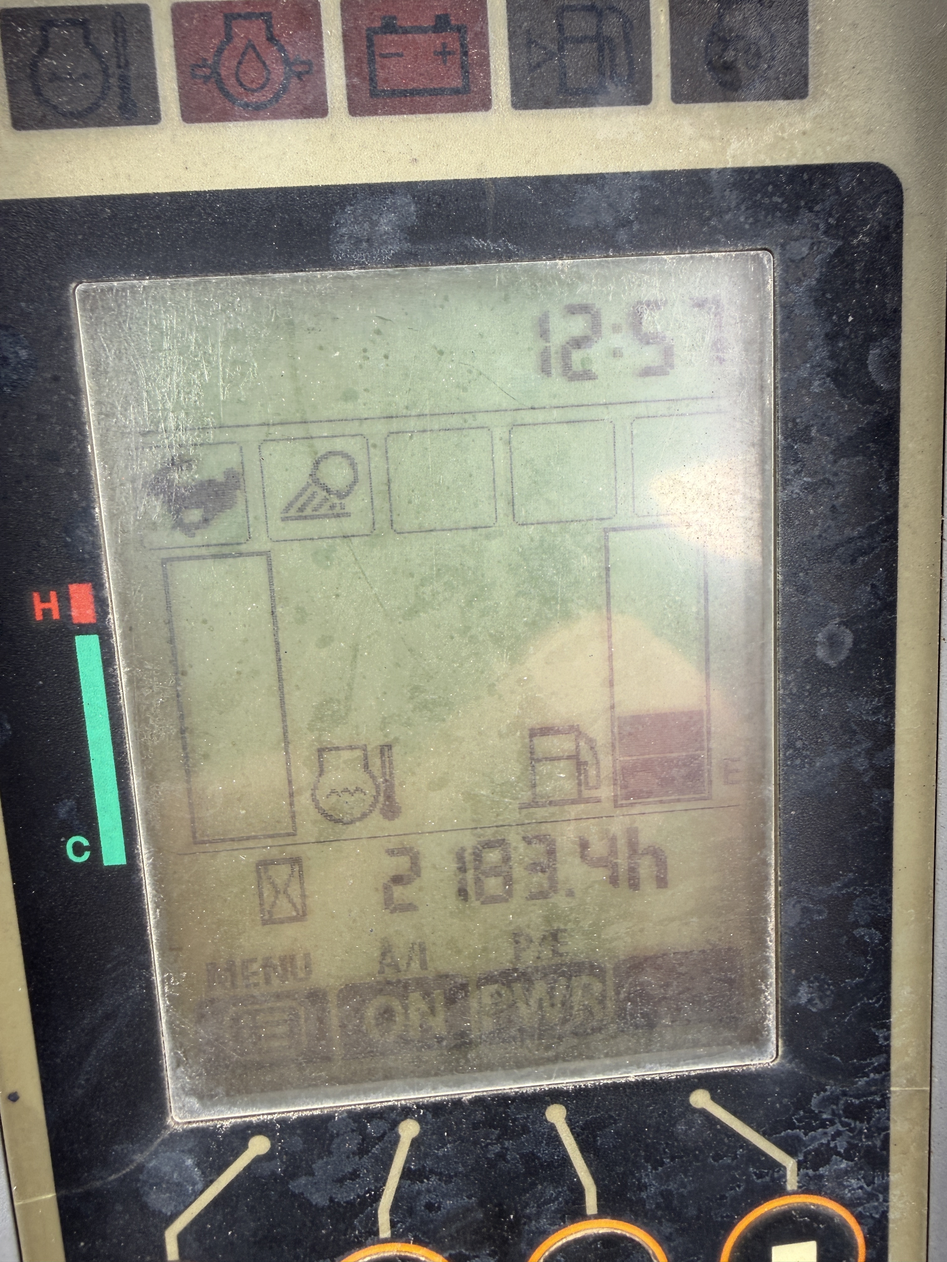 2021 DEERE 35G - Image 23