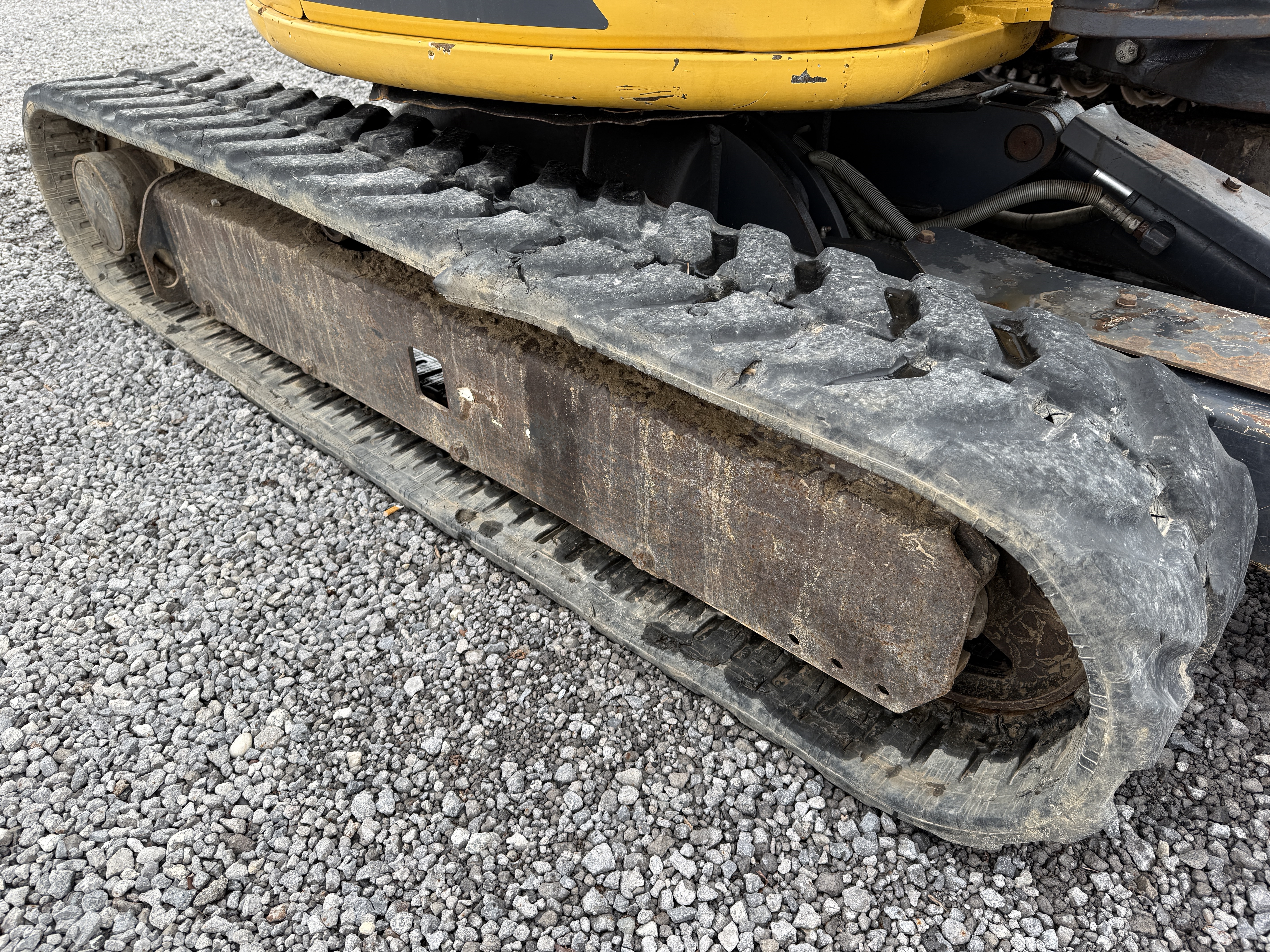 2021 DEERE 35G - Image 17