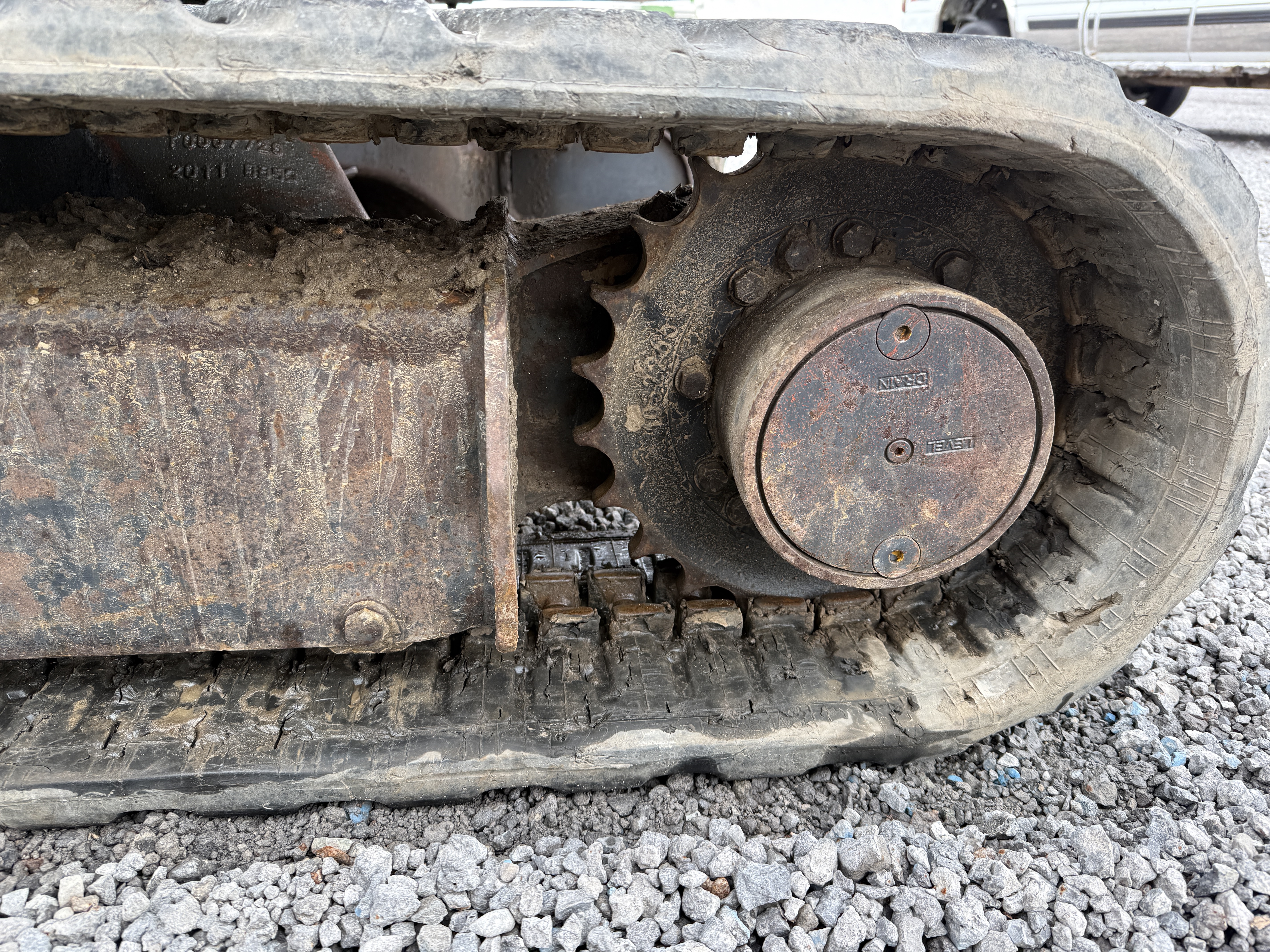 2021 DEERE 35G - Image 22