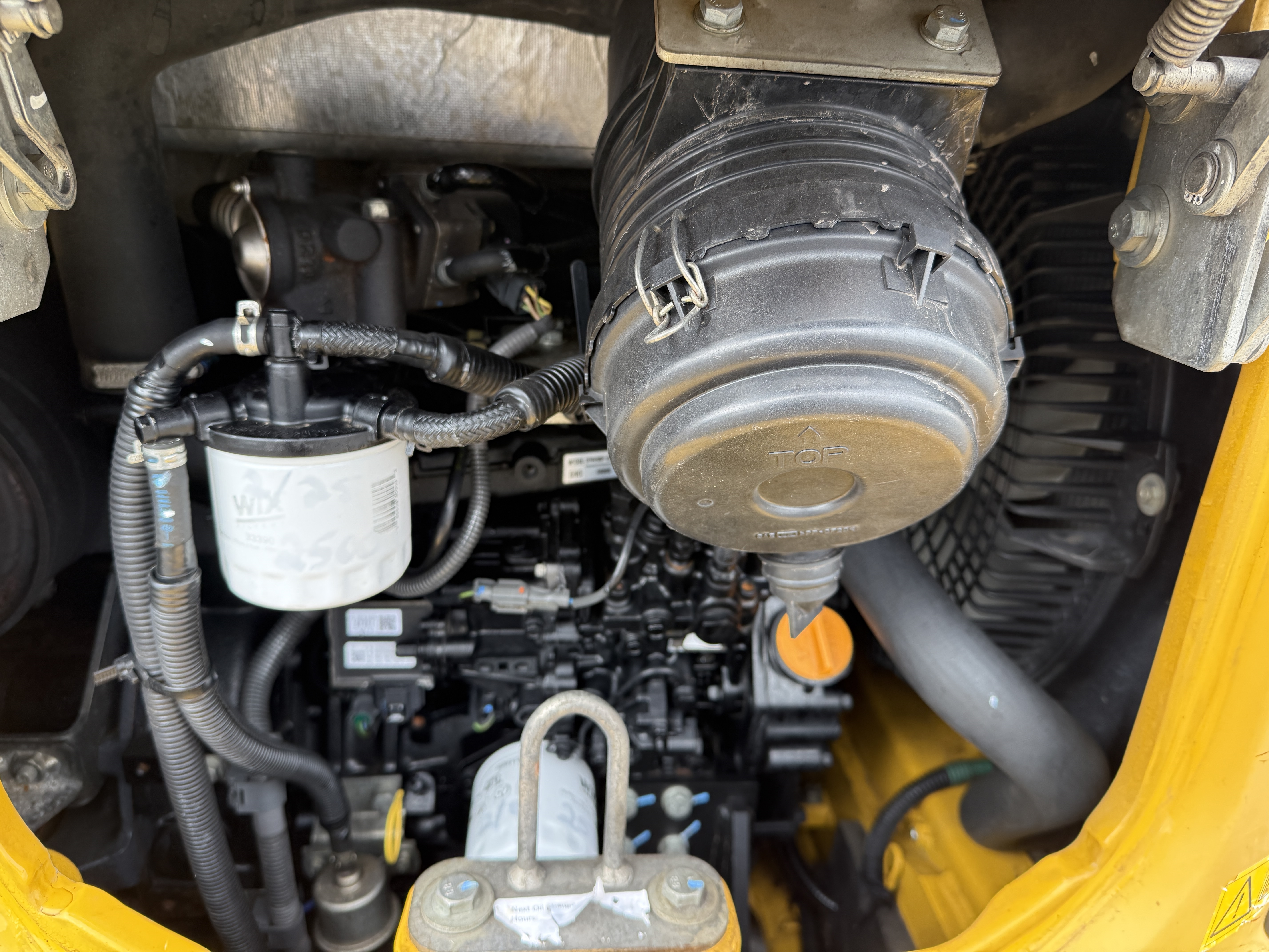 2021 DEERE 35G - Image 27