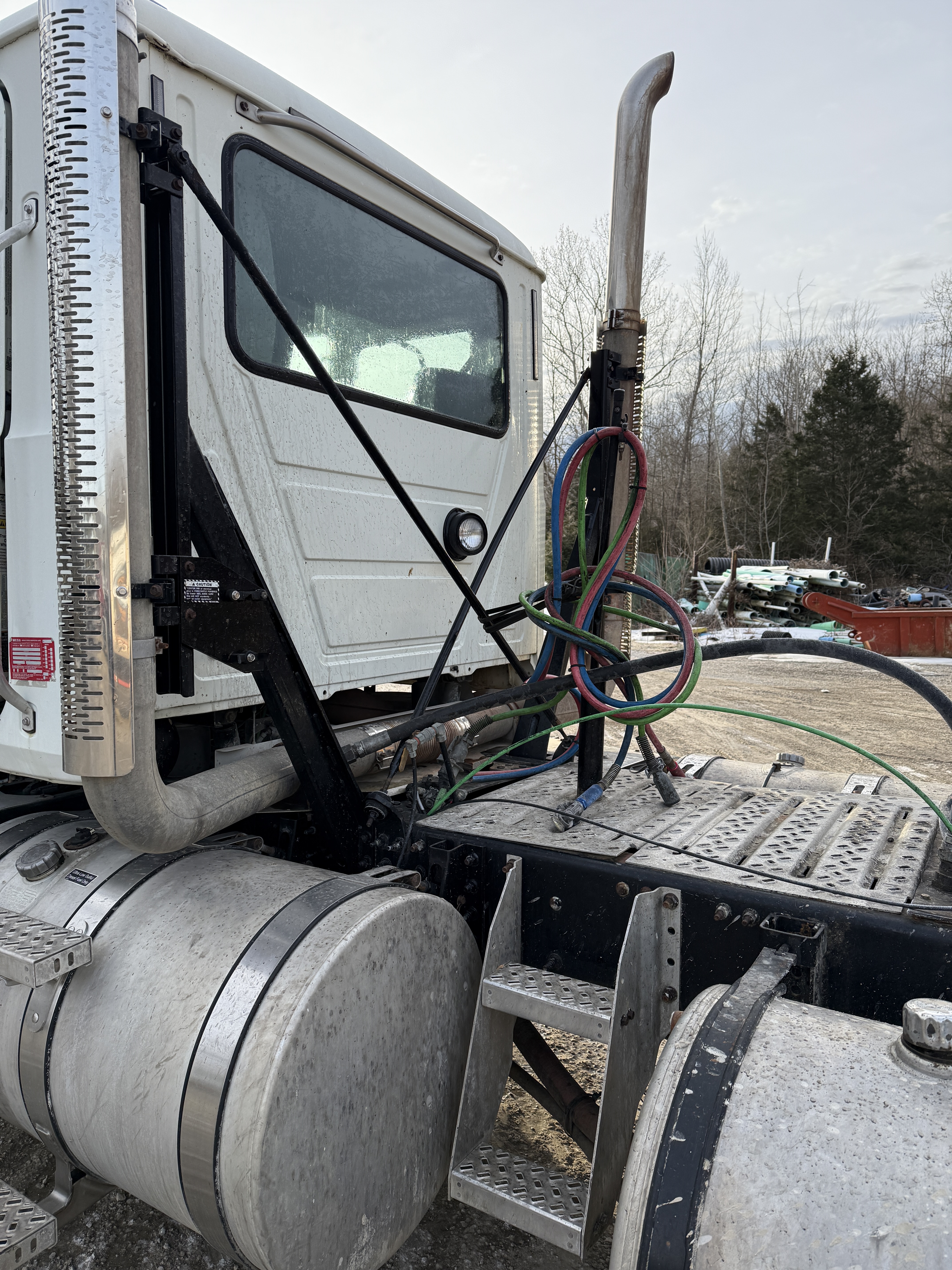 2014 MACK CHU613 - Image 16