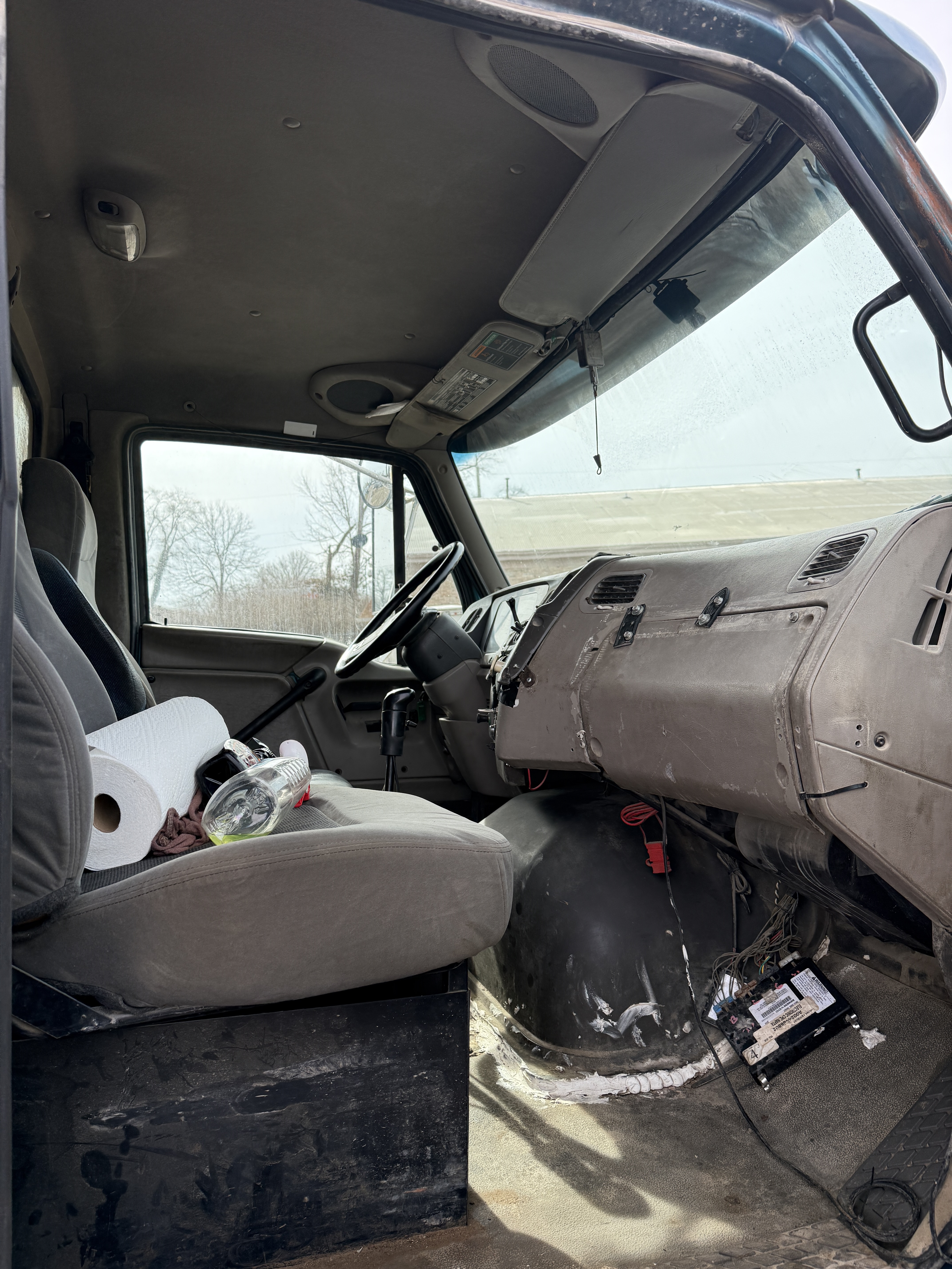 2008 STERLING LT9500 - Image 35