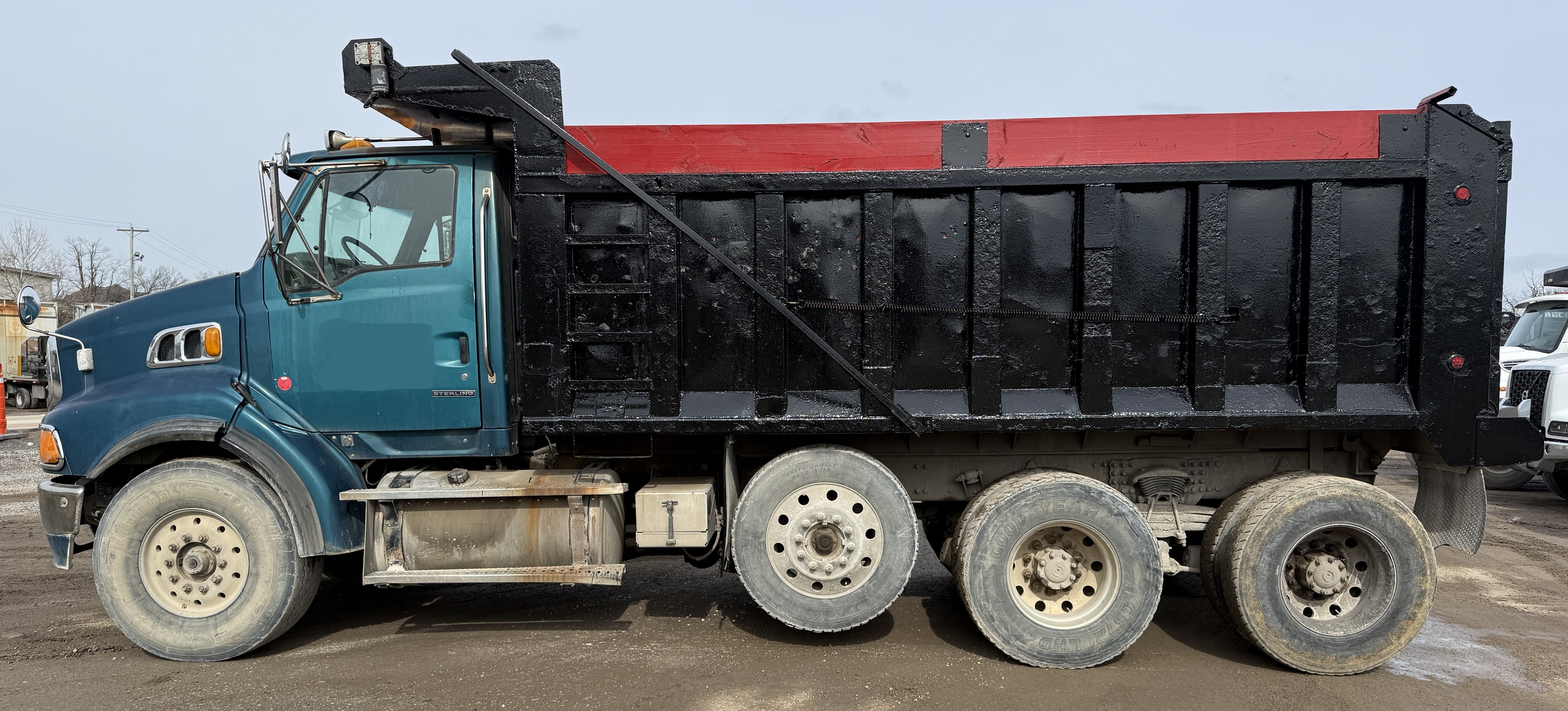 2008 STERLING LT9500 - Image 3