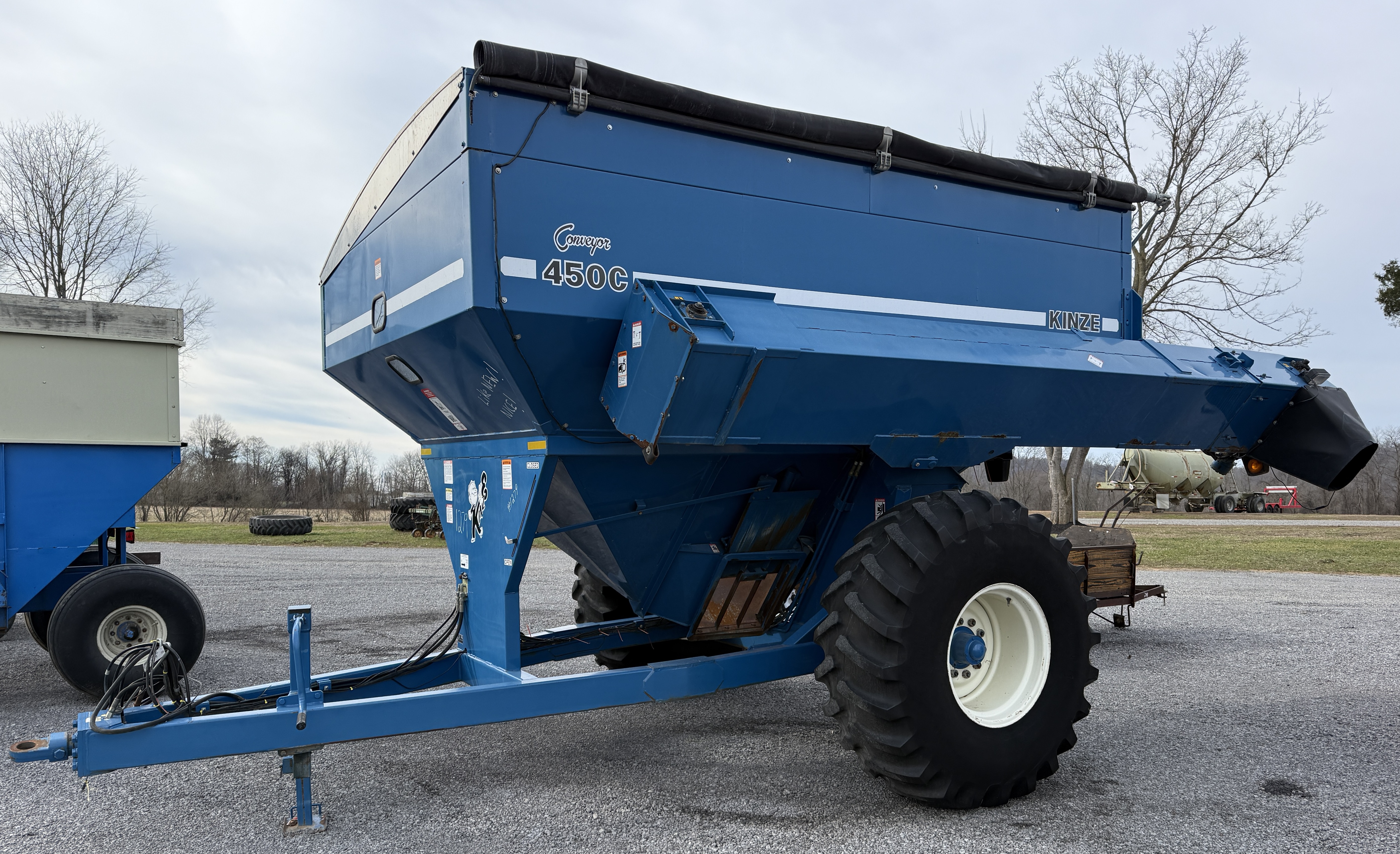 1998 KINZE 450C - Image 2