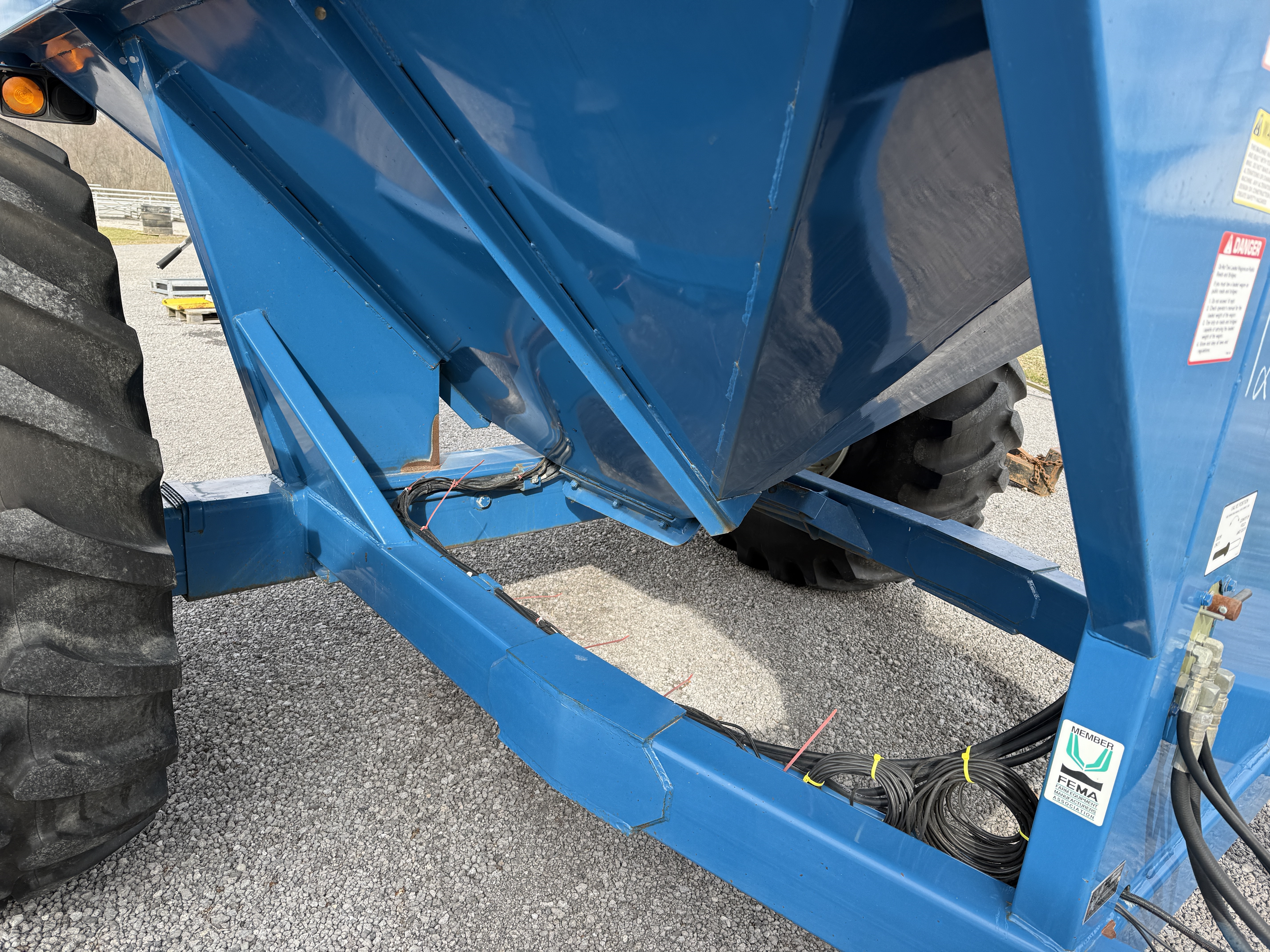 1998 KINZE 450C - view 10 of 15