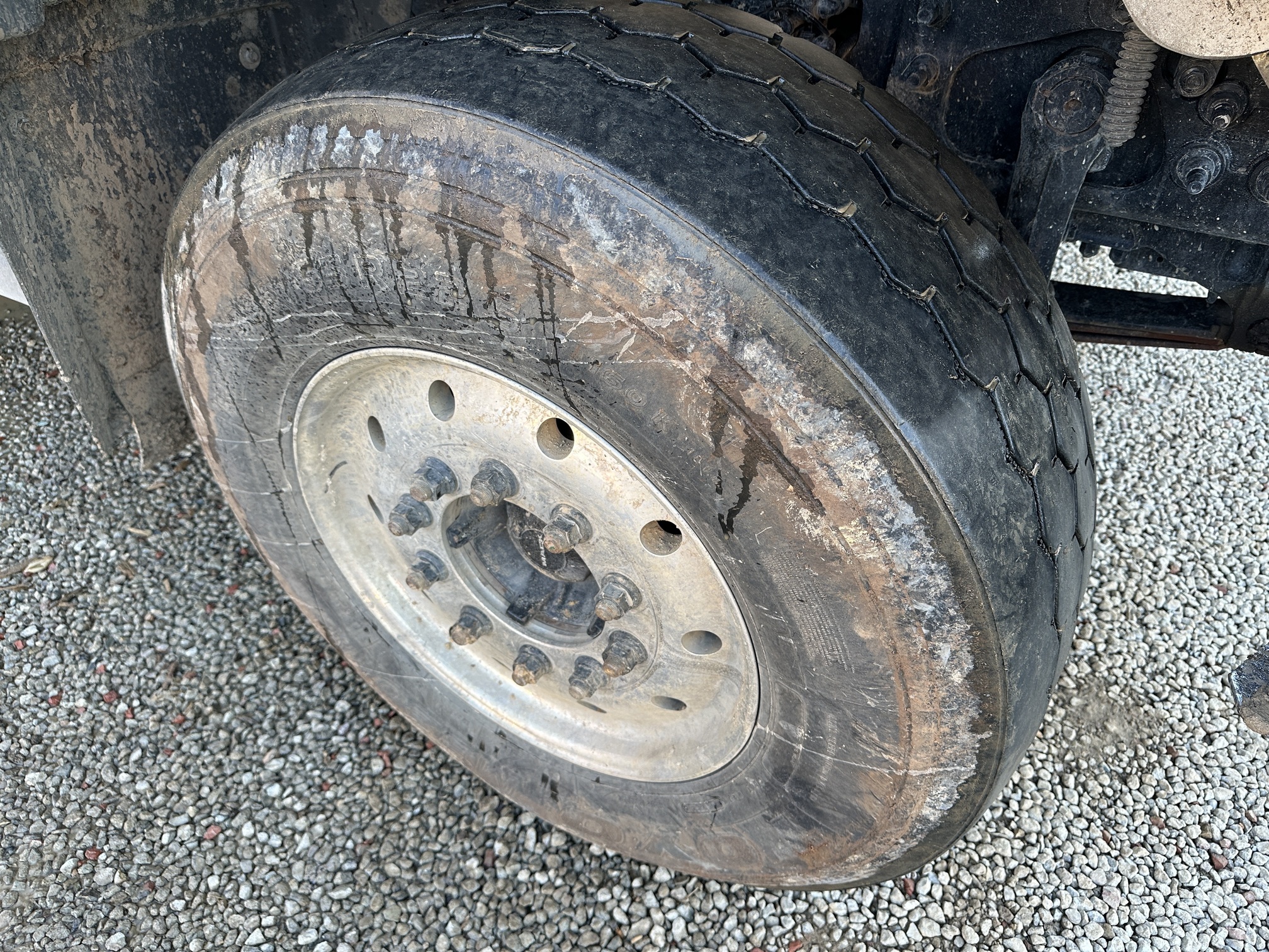 2021 MACK GR64F - Image 13