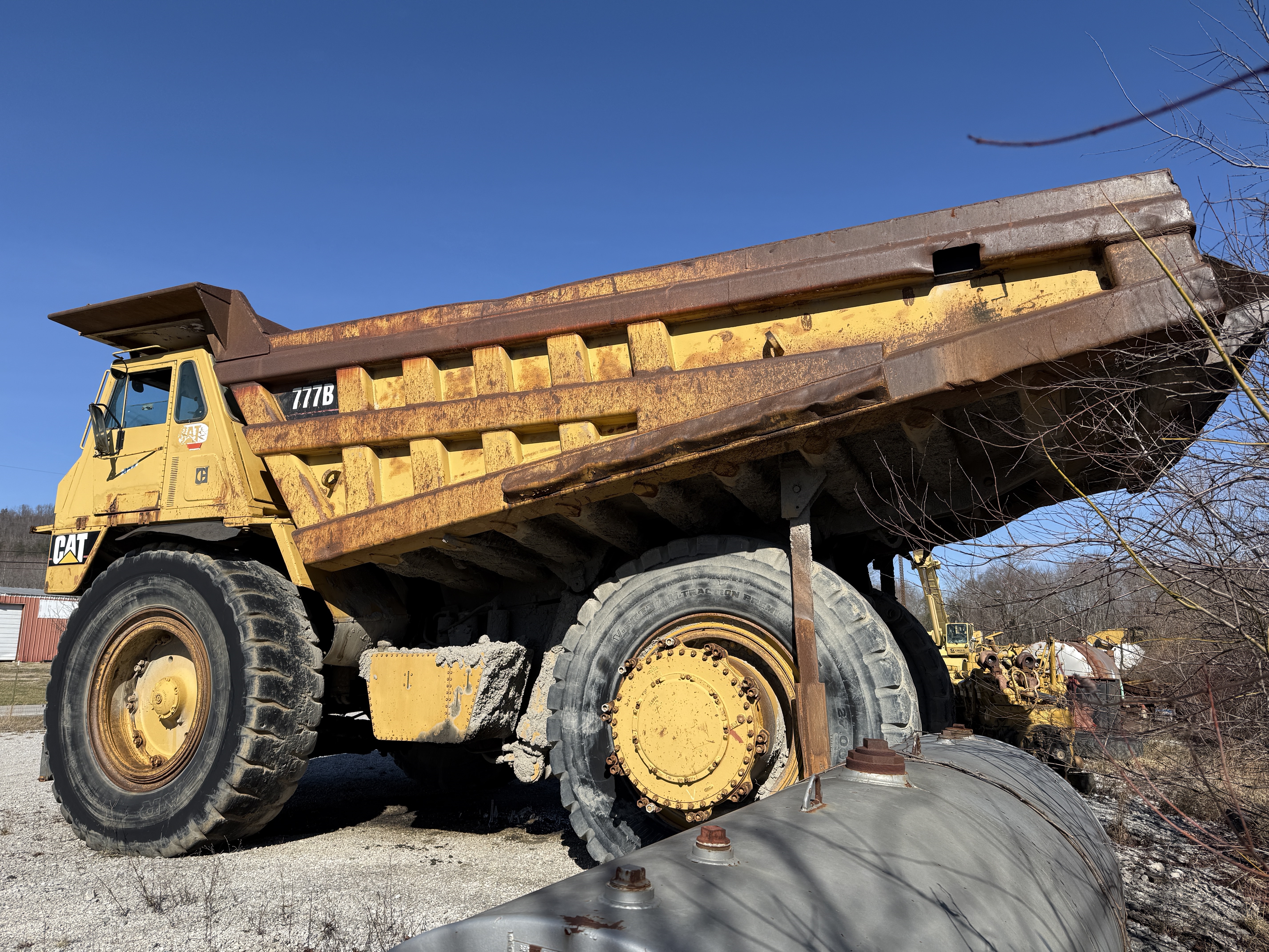 1989 CATERPILLAR 777B - Image 2