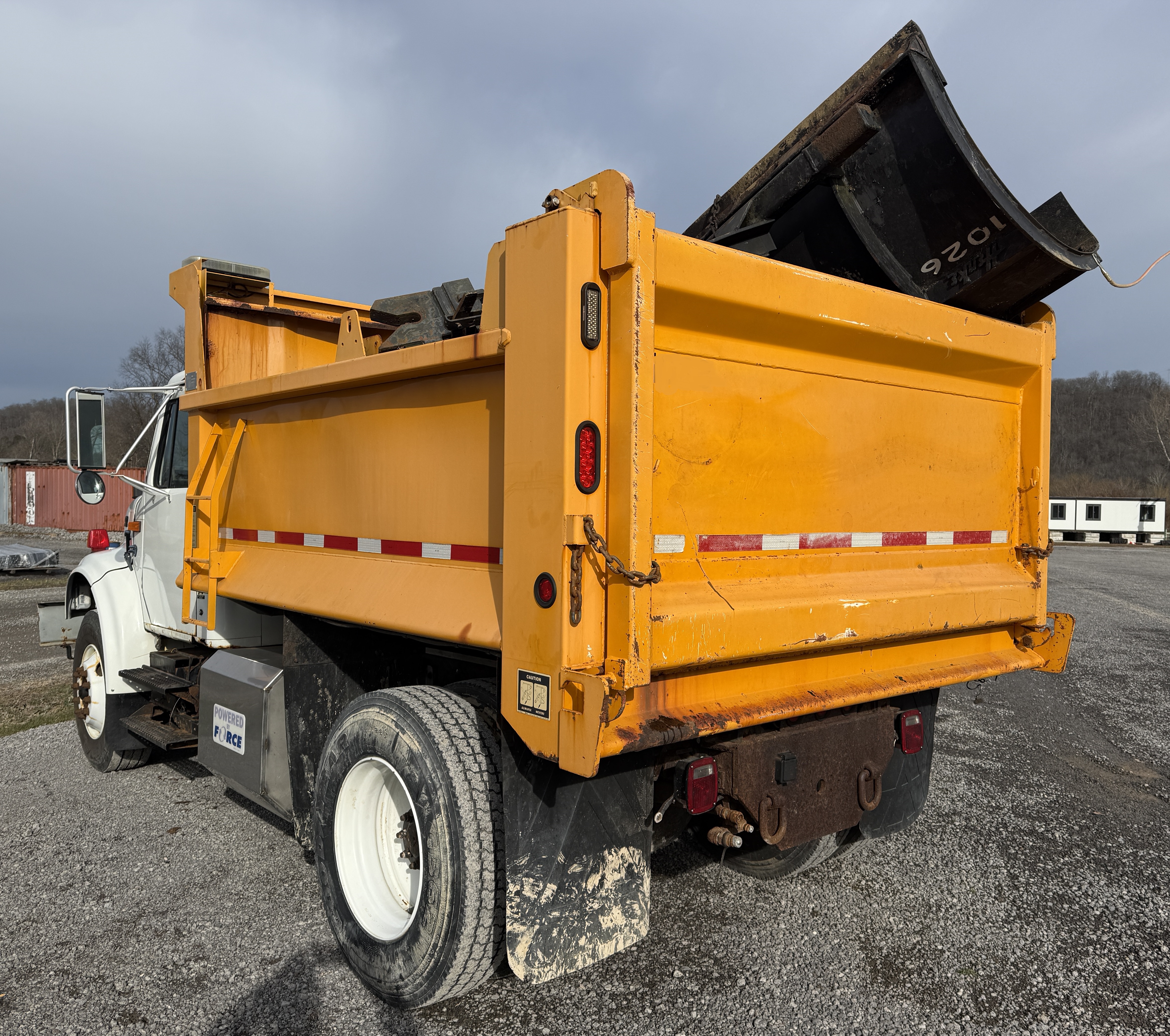 1995 INTERNATIONAL 4700 - Image 4