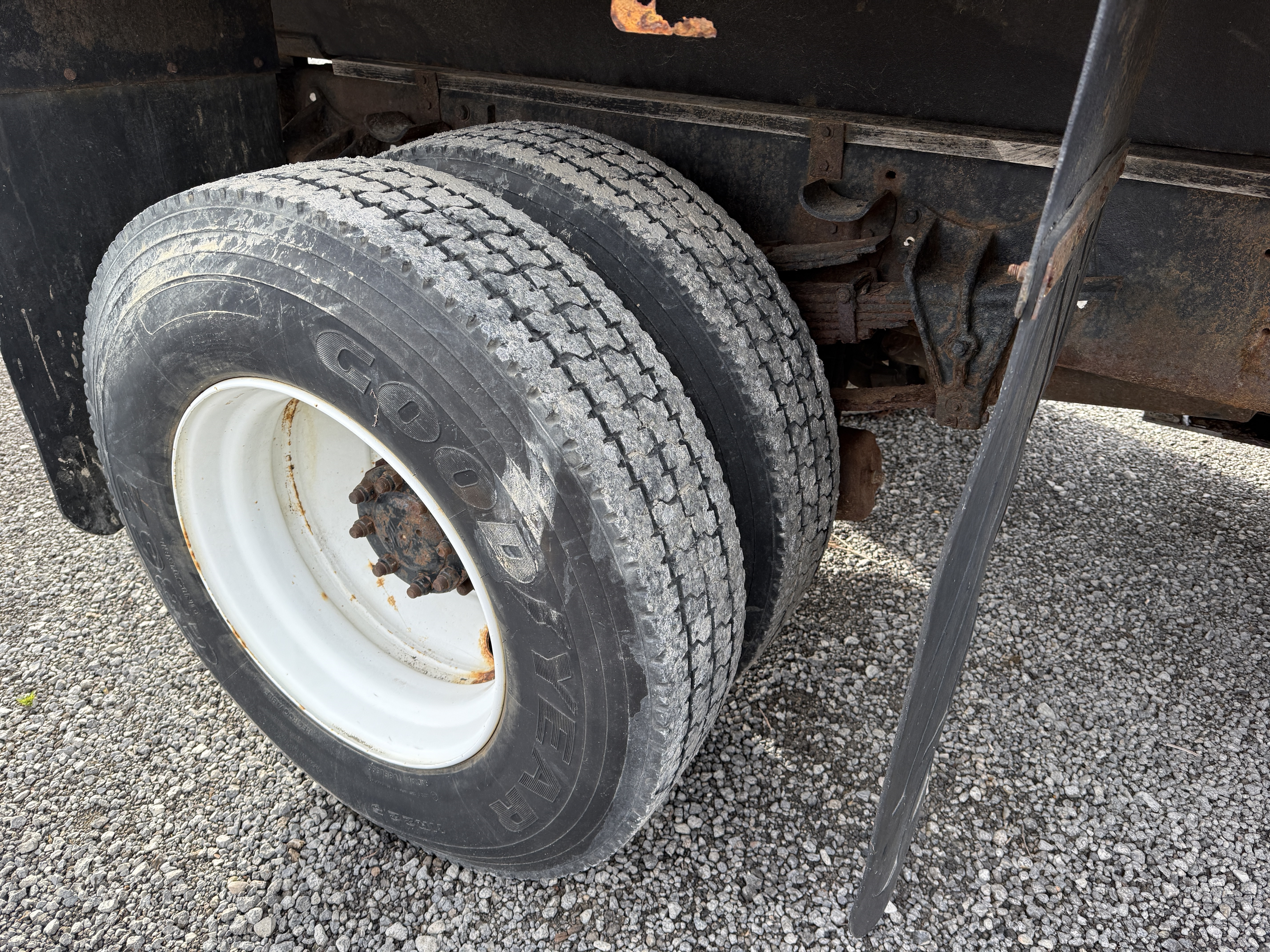 1995 INTERNATIONAL 4700 - Image 14