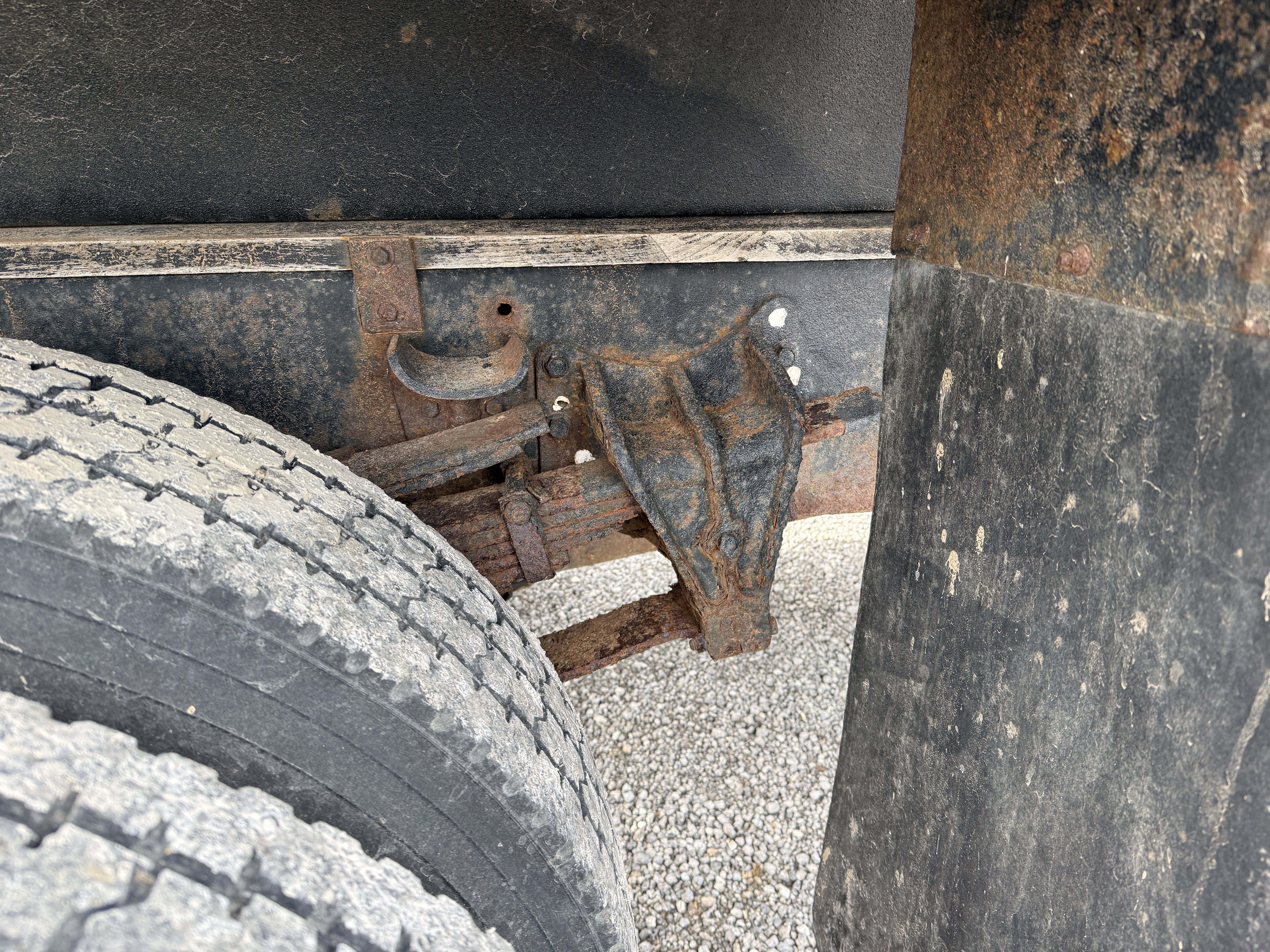 1995 INTERNATIONAL 4700 - Image 22