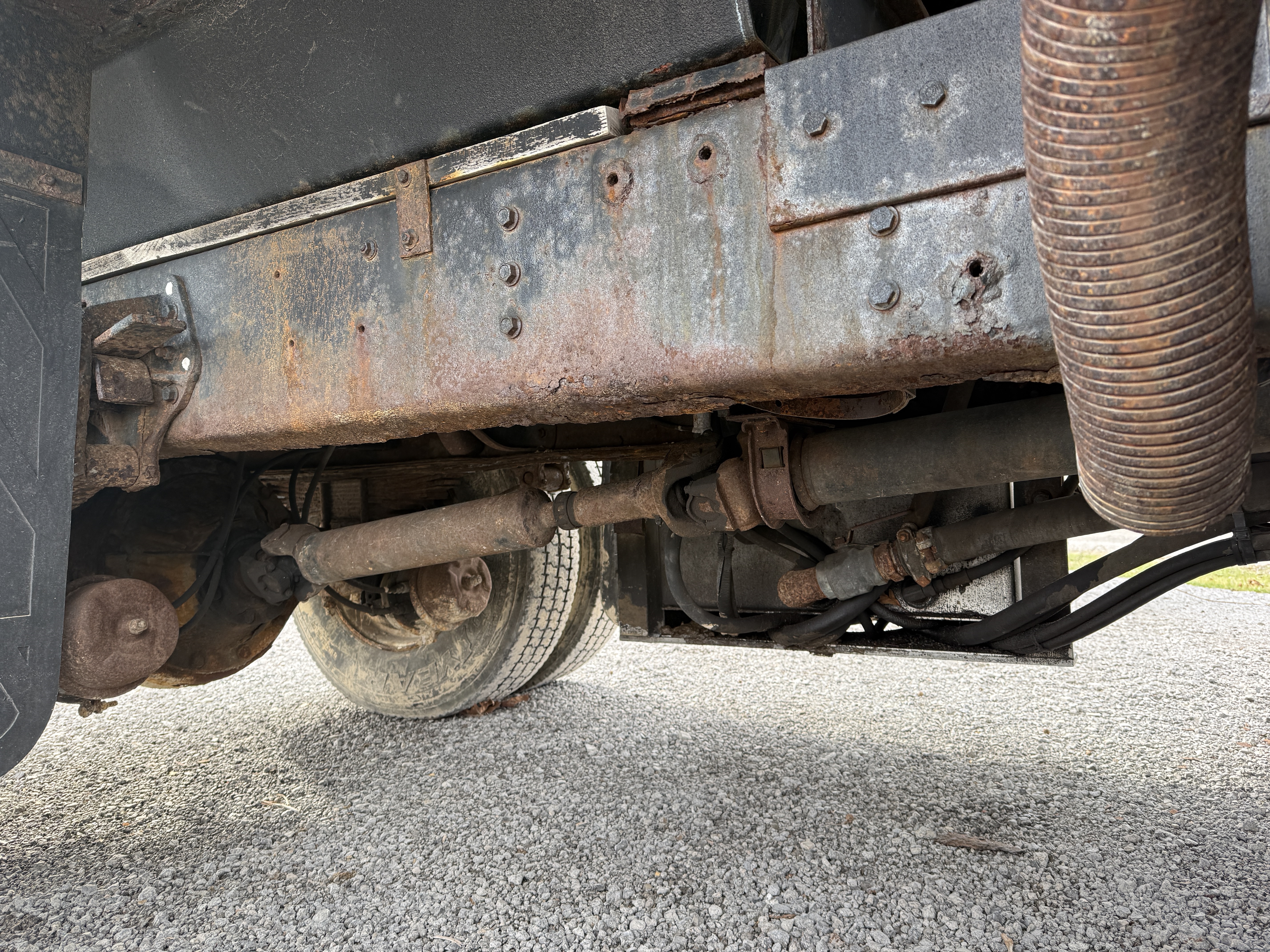 1995 INTERNATIONAL 4700 - Image 24