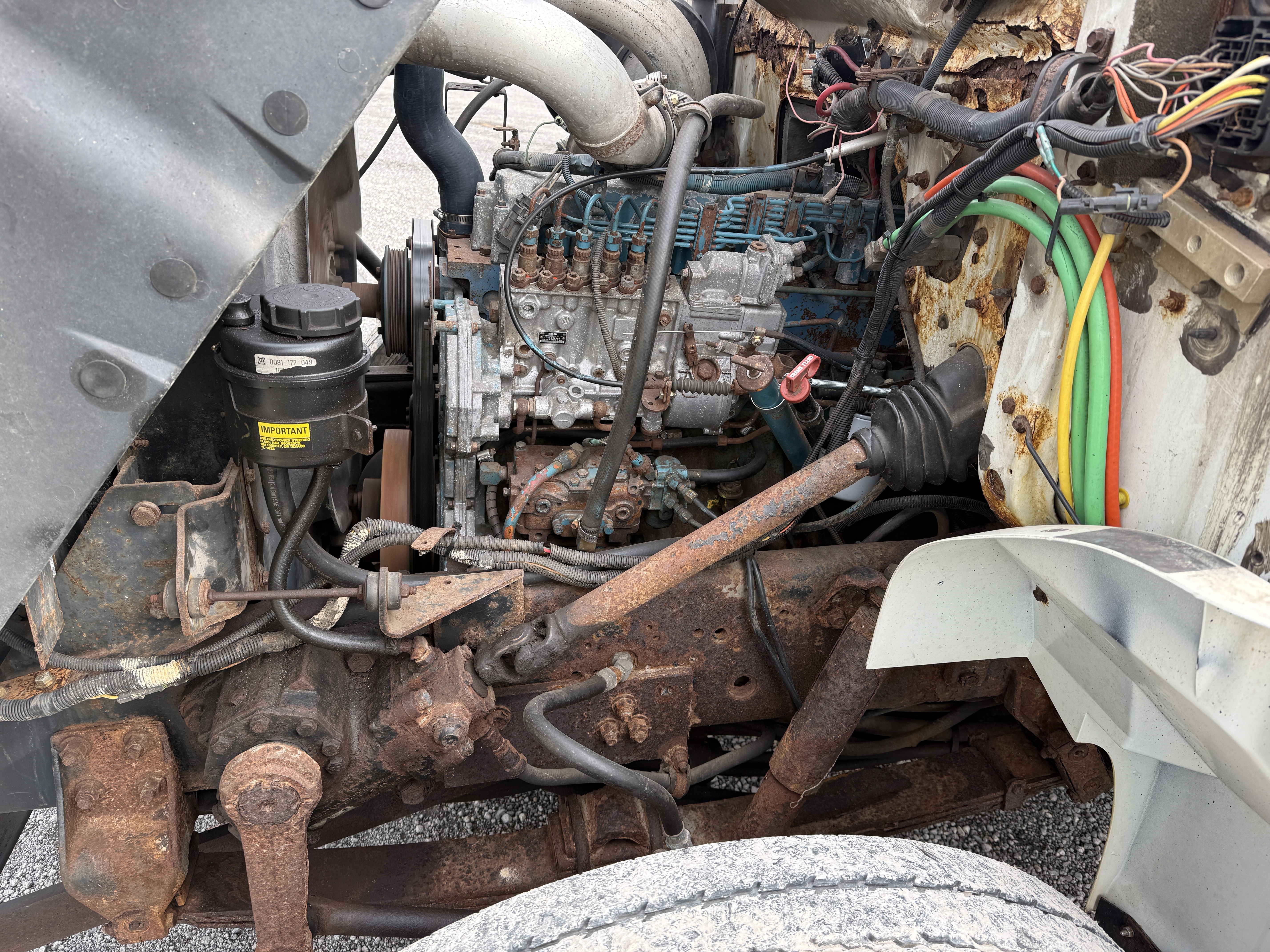 1995 INTERNATIONAL 4700 - Image 32