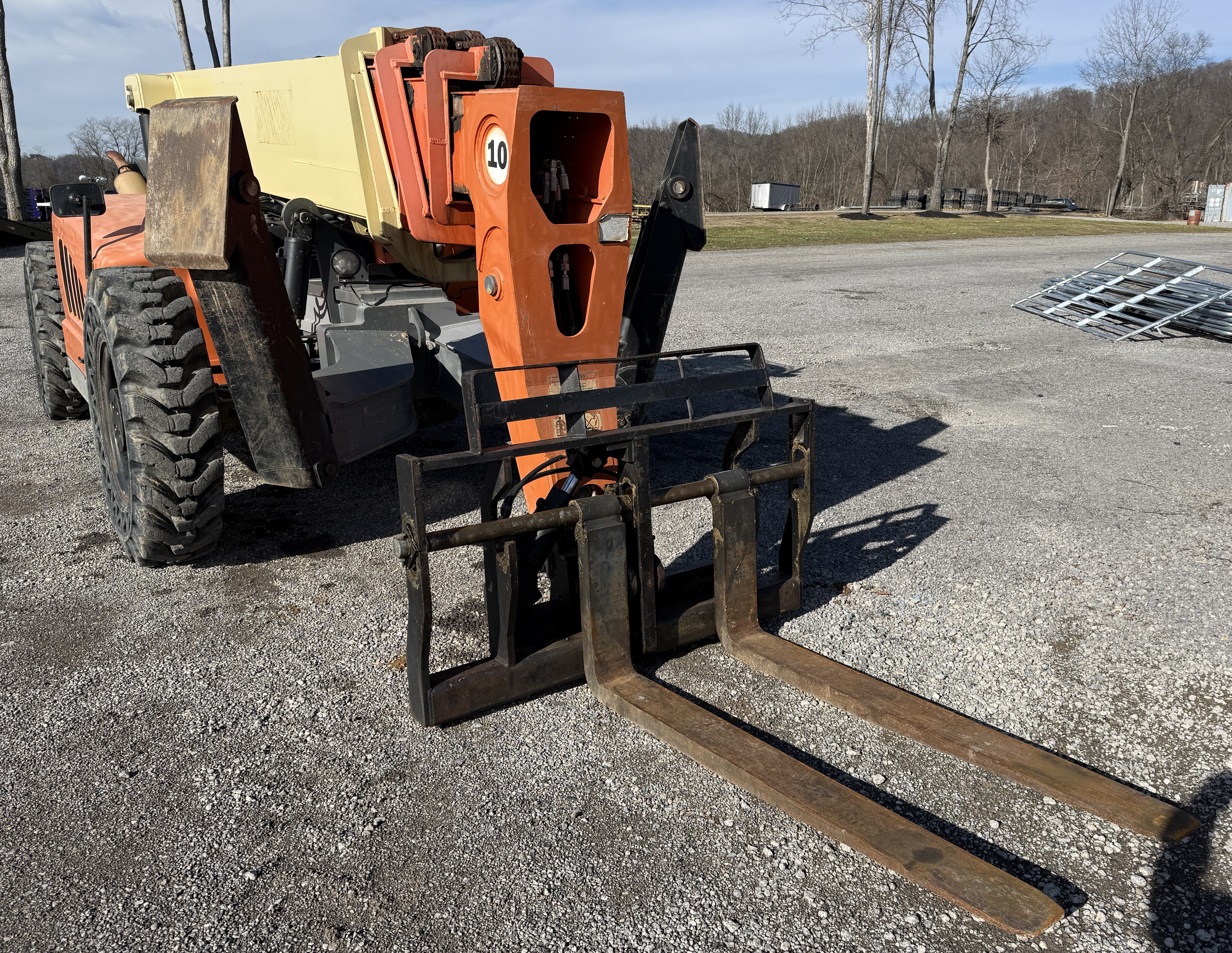 2011 JLG G10-55A - view 10 of 30