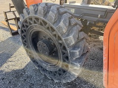 2011 JLG G10-55A - Image 25