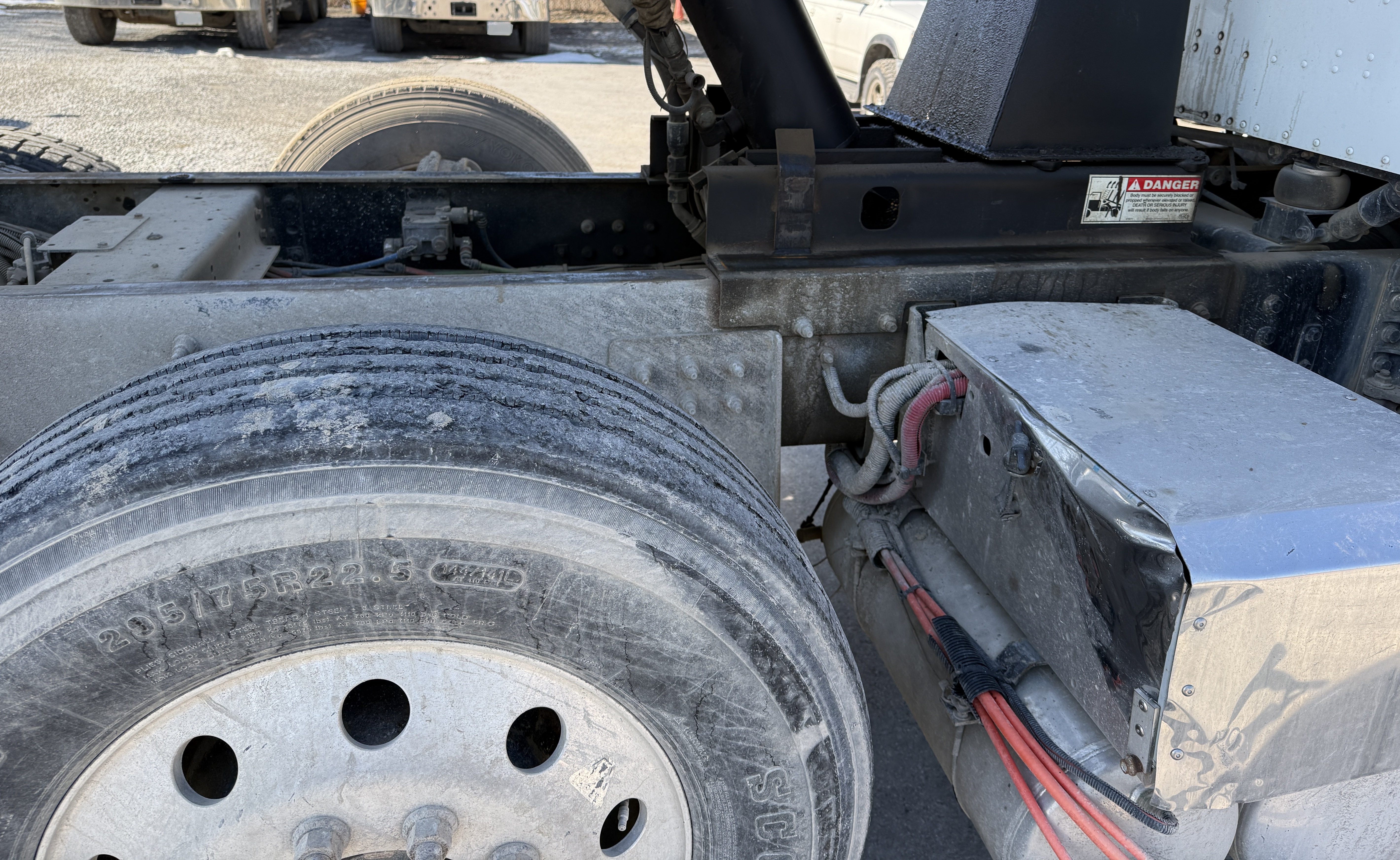 2021 INTERNATIONAL HX620 SBA - Image 19