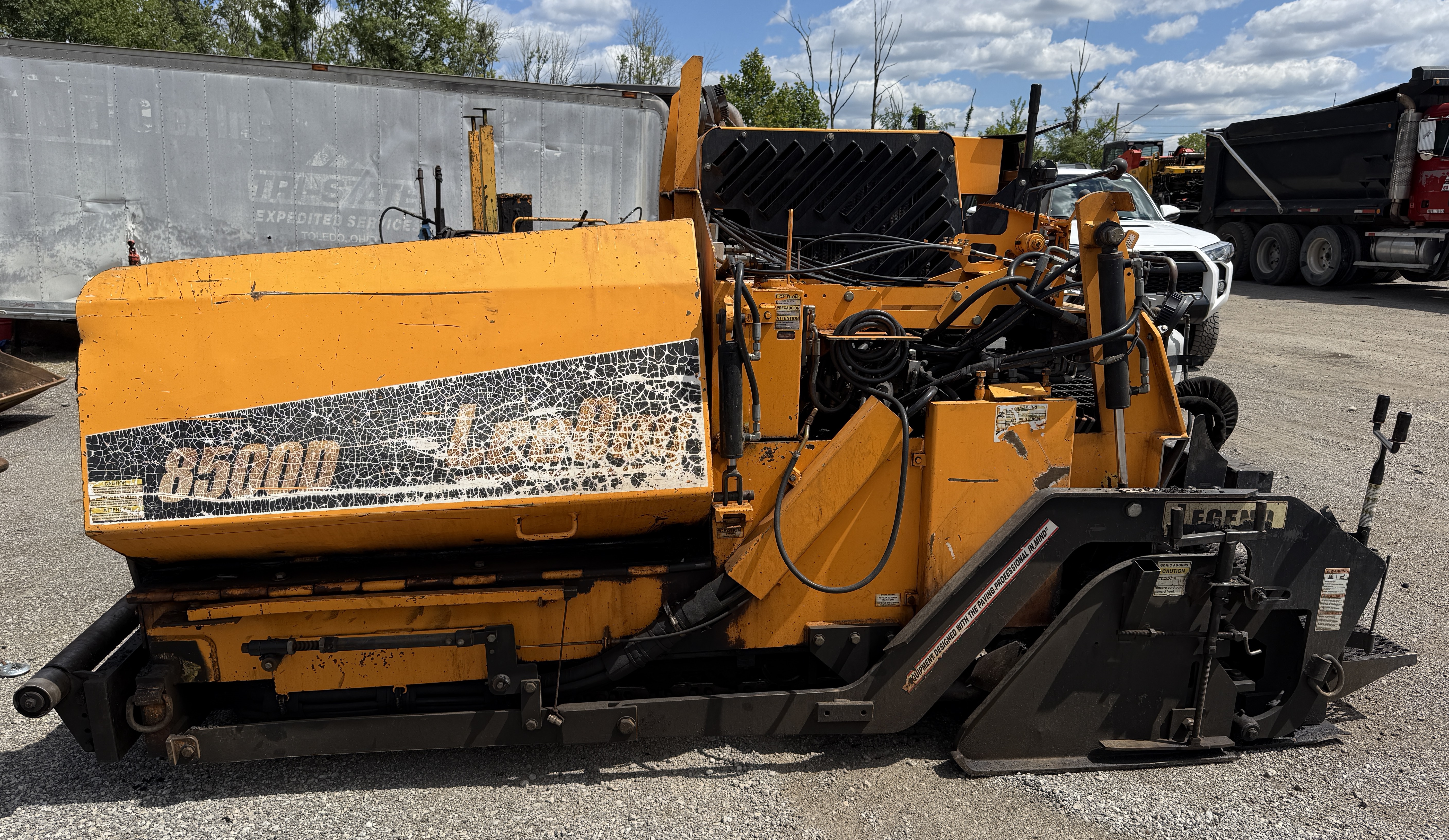 2016 LEEBOY 8500D - view 2 of 18