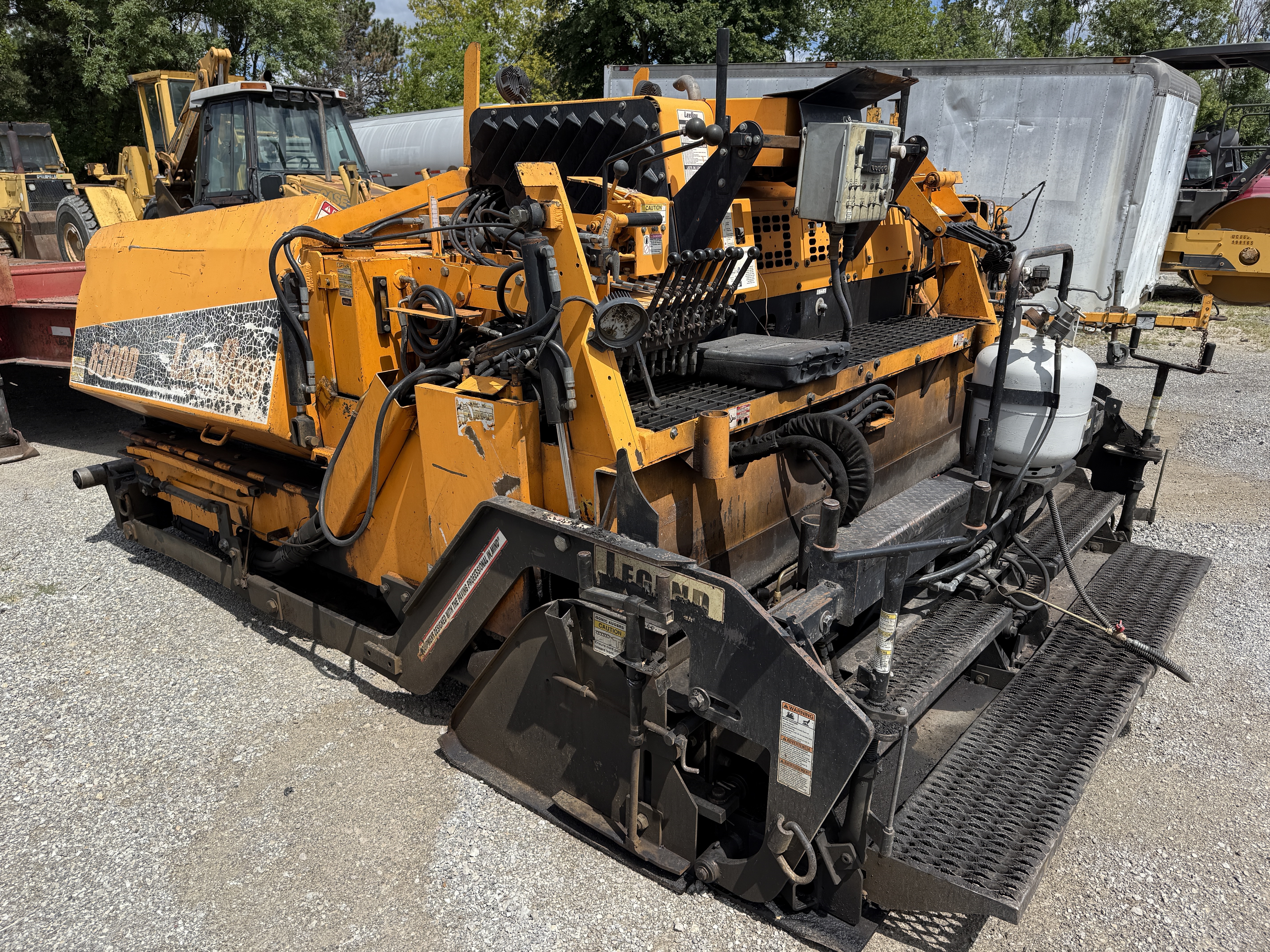 2016 LEEBOY 8500D - view 3 of 18